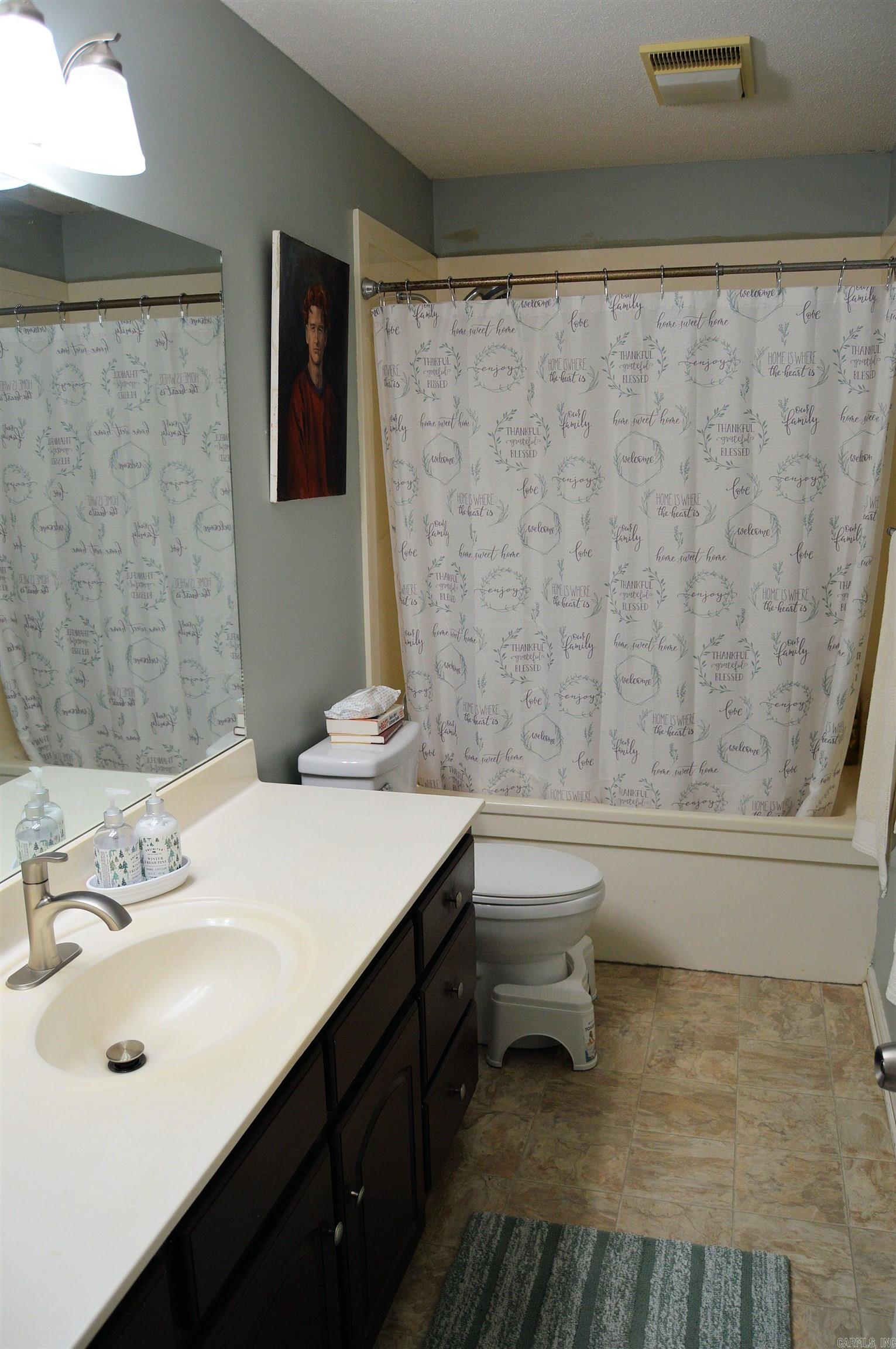 NORTH RIDGE ADDN - Residential