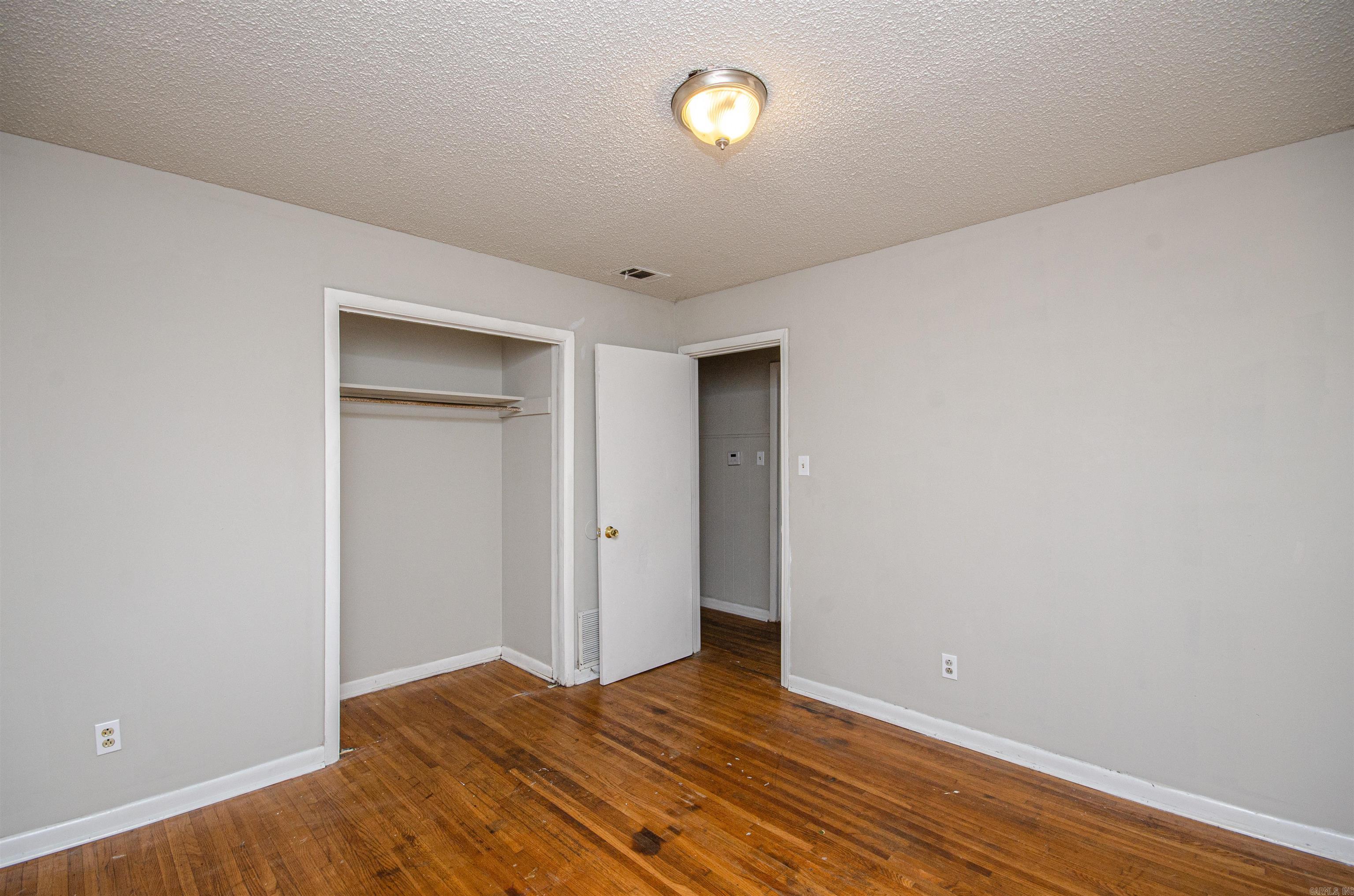 CONGRESS - Residential