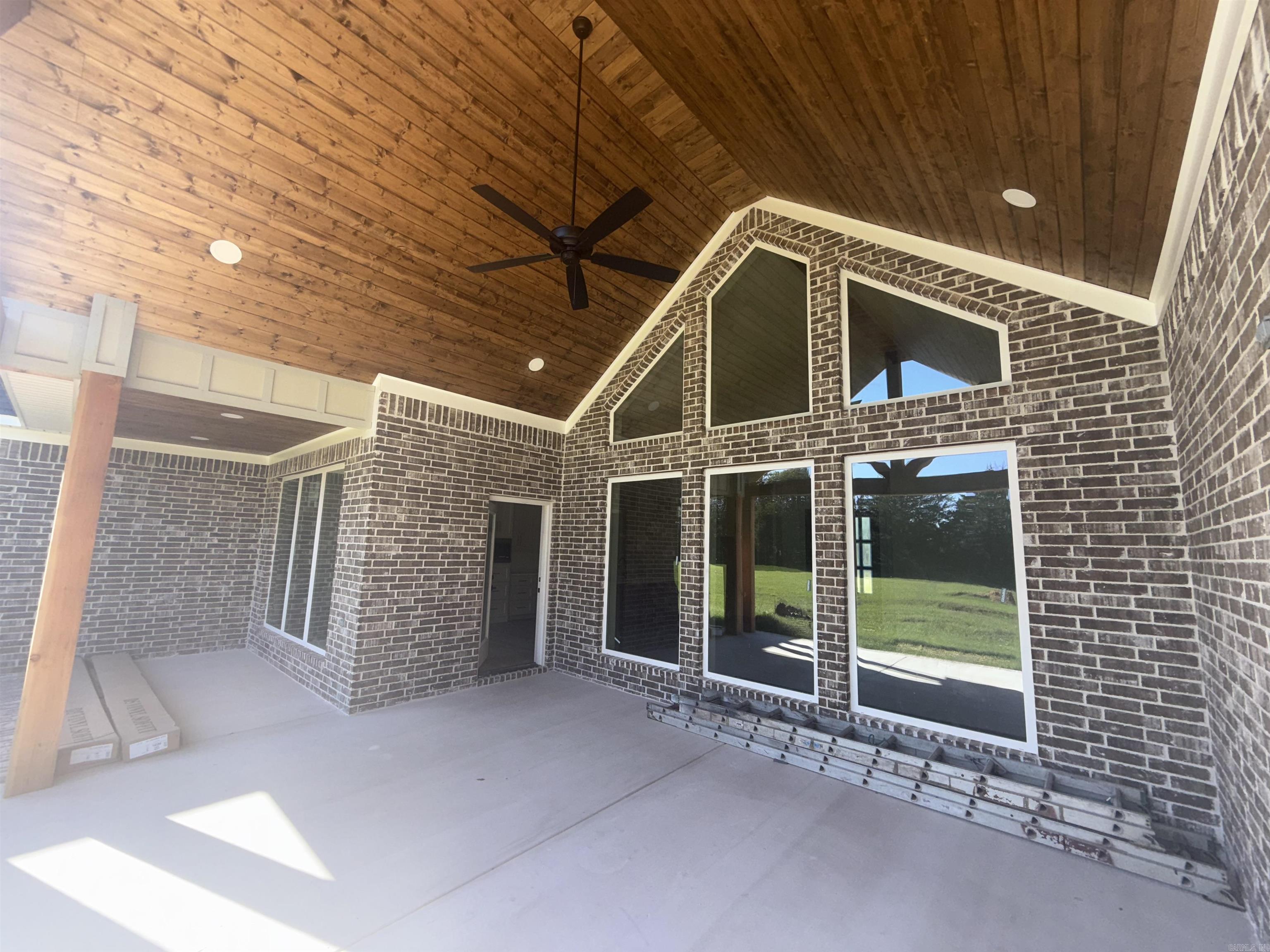 LANDING AT EMERALD ISLE - LAKE - Residential