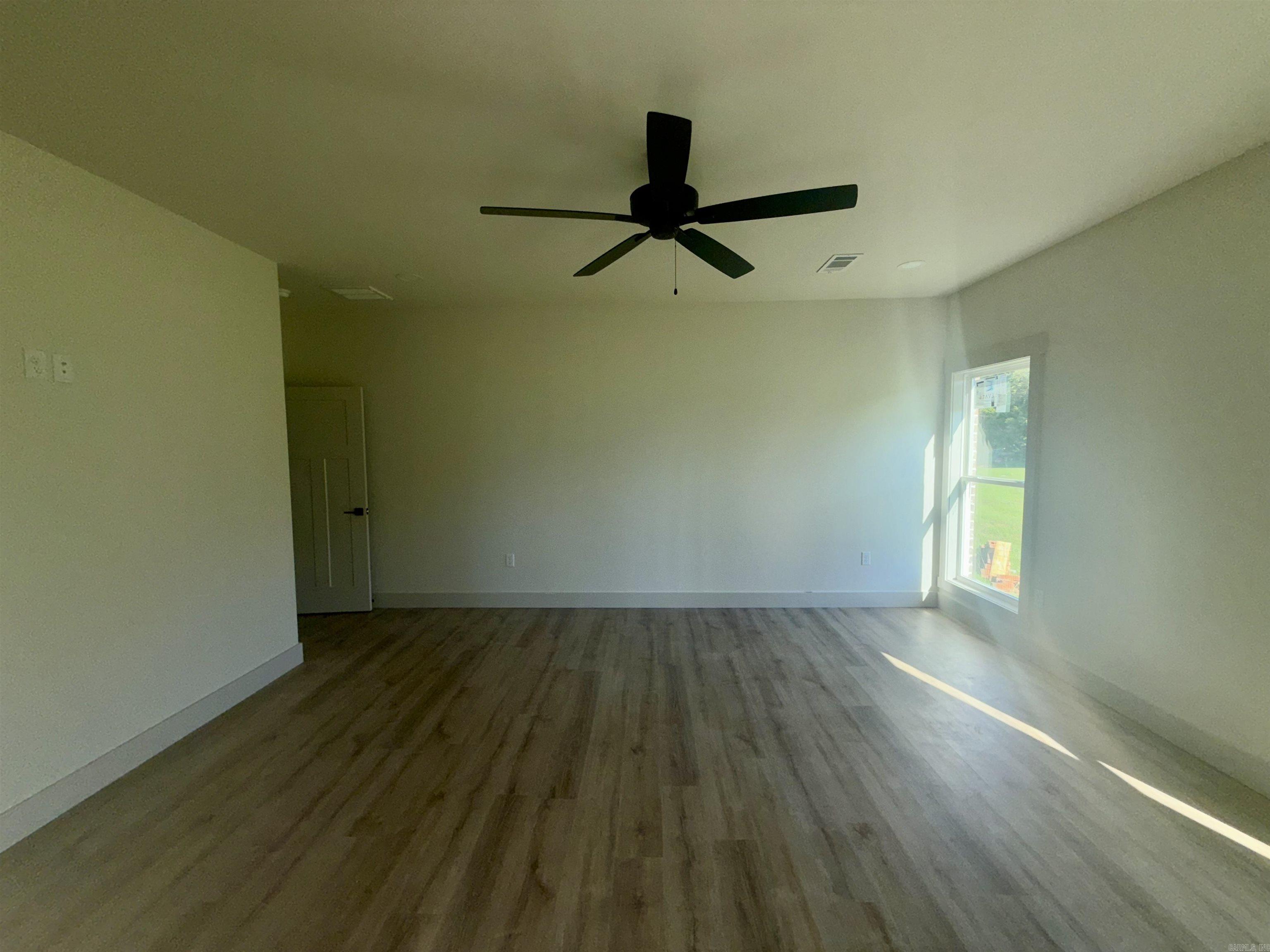 LANDING AT EMERALD ISLE - LAKE - Residential