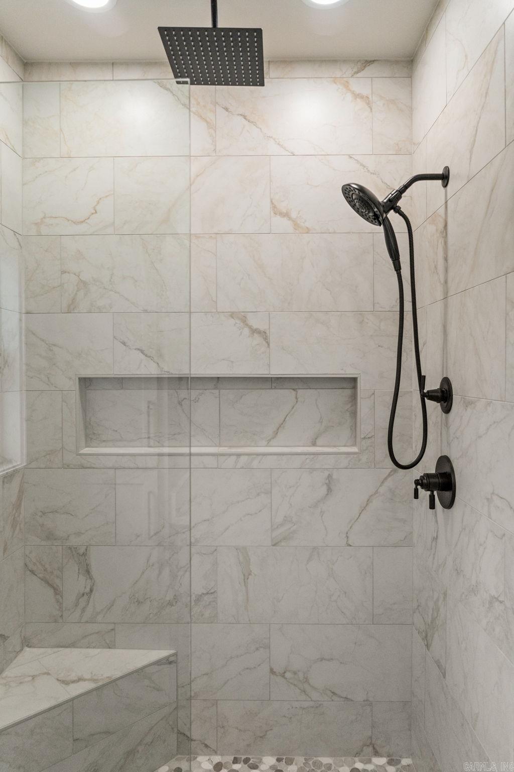 LANDING AT EMERALD ISLE - LAKE - Residential