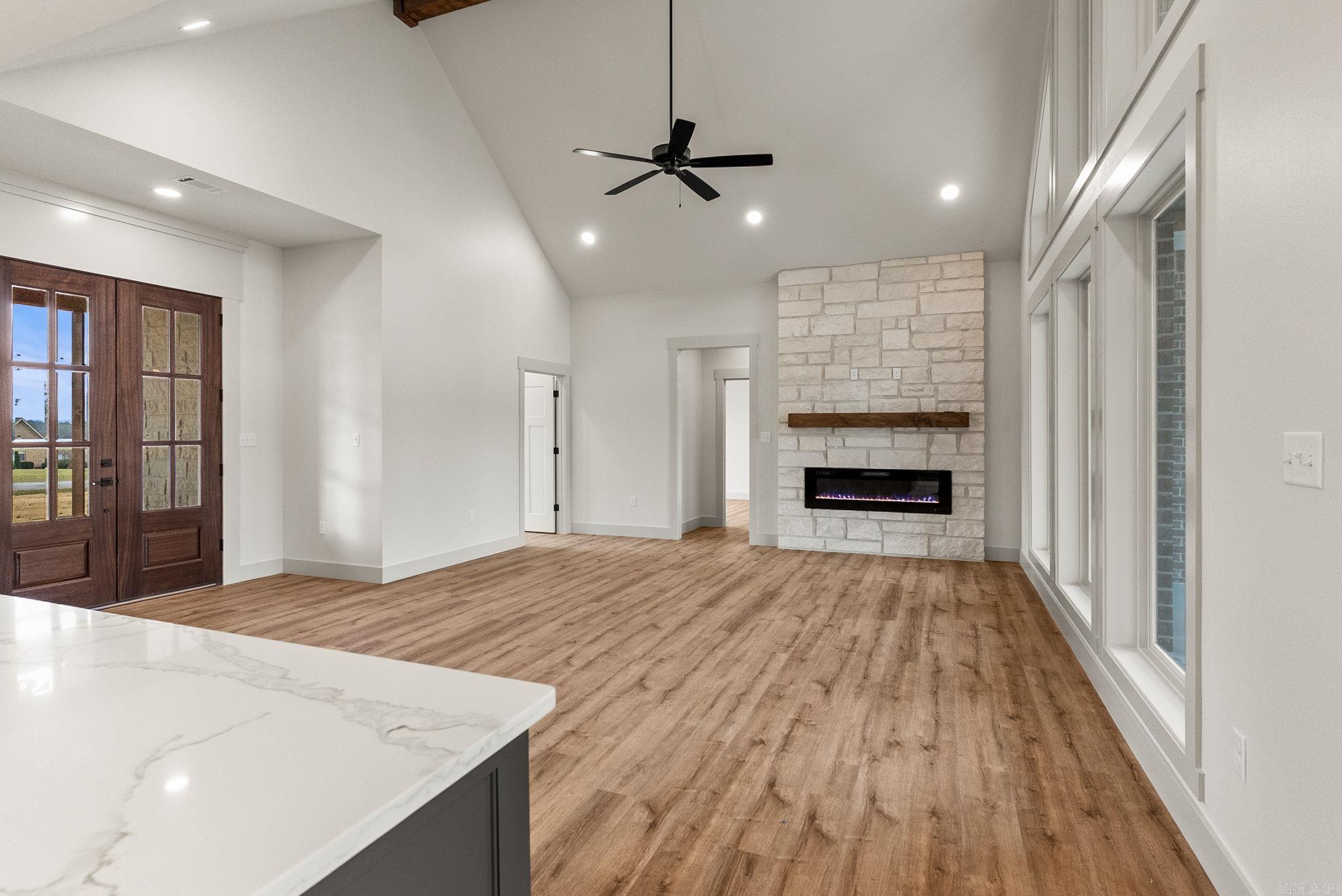 LANDING AT EMERALD ISLE - LAKE - Residential