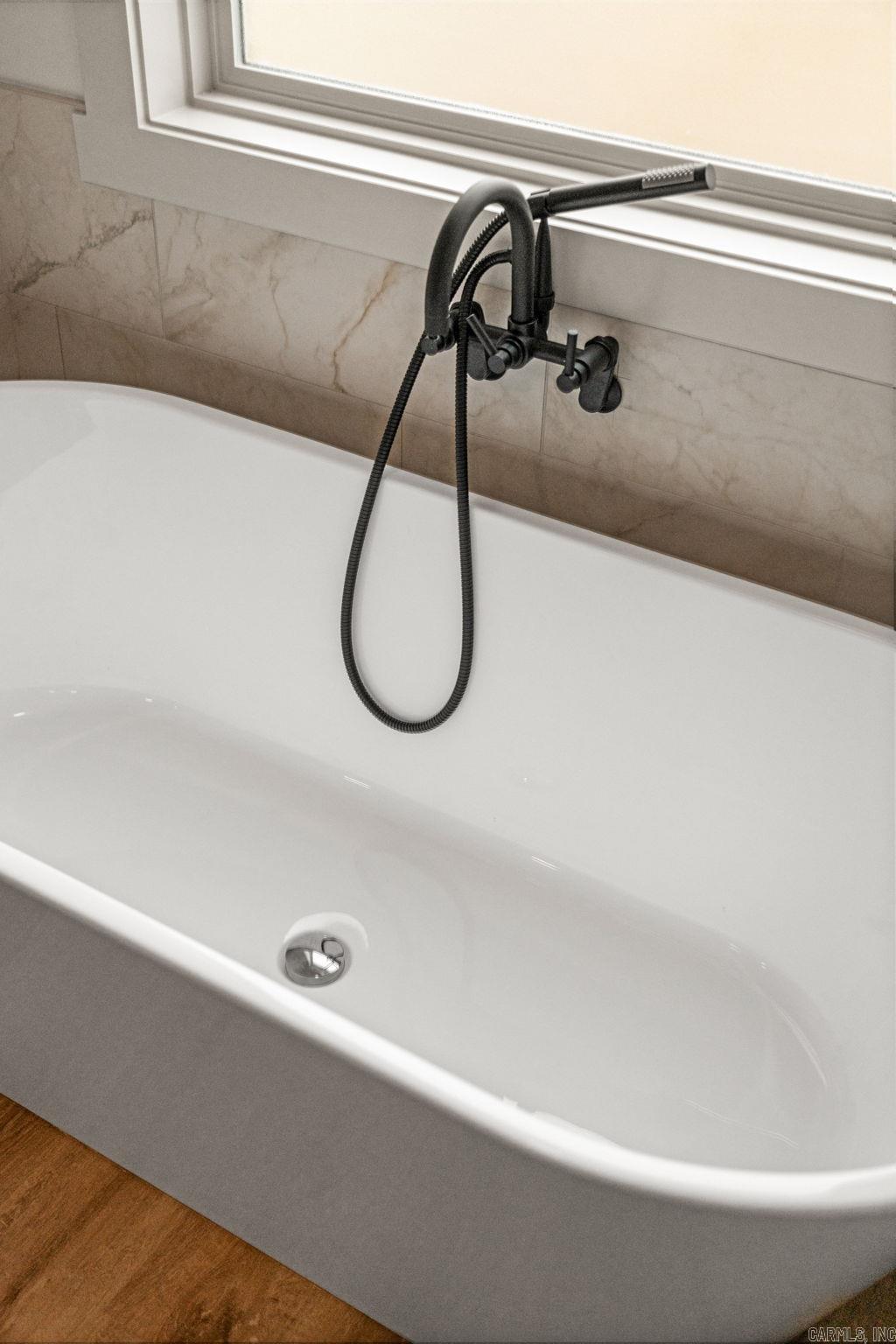 LANDING AT EMERALD ISLE - LAKE - Residential