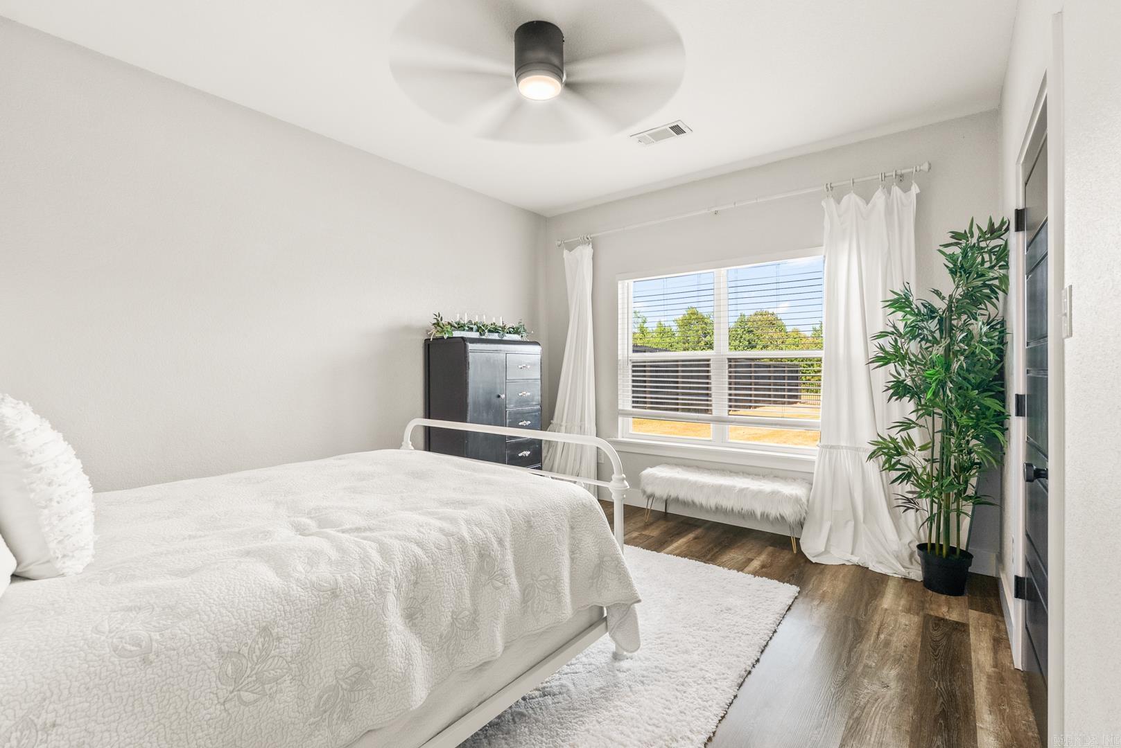 THE RIVER PLANTATION PH IV - Residential