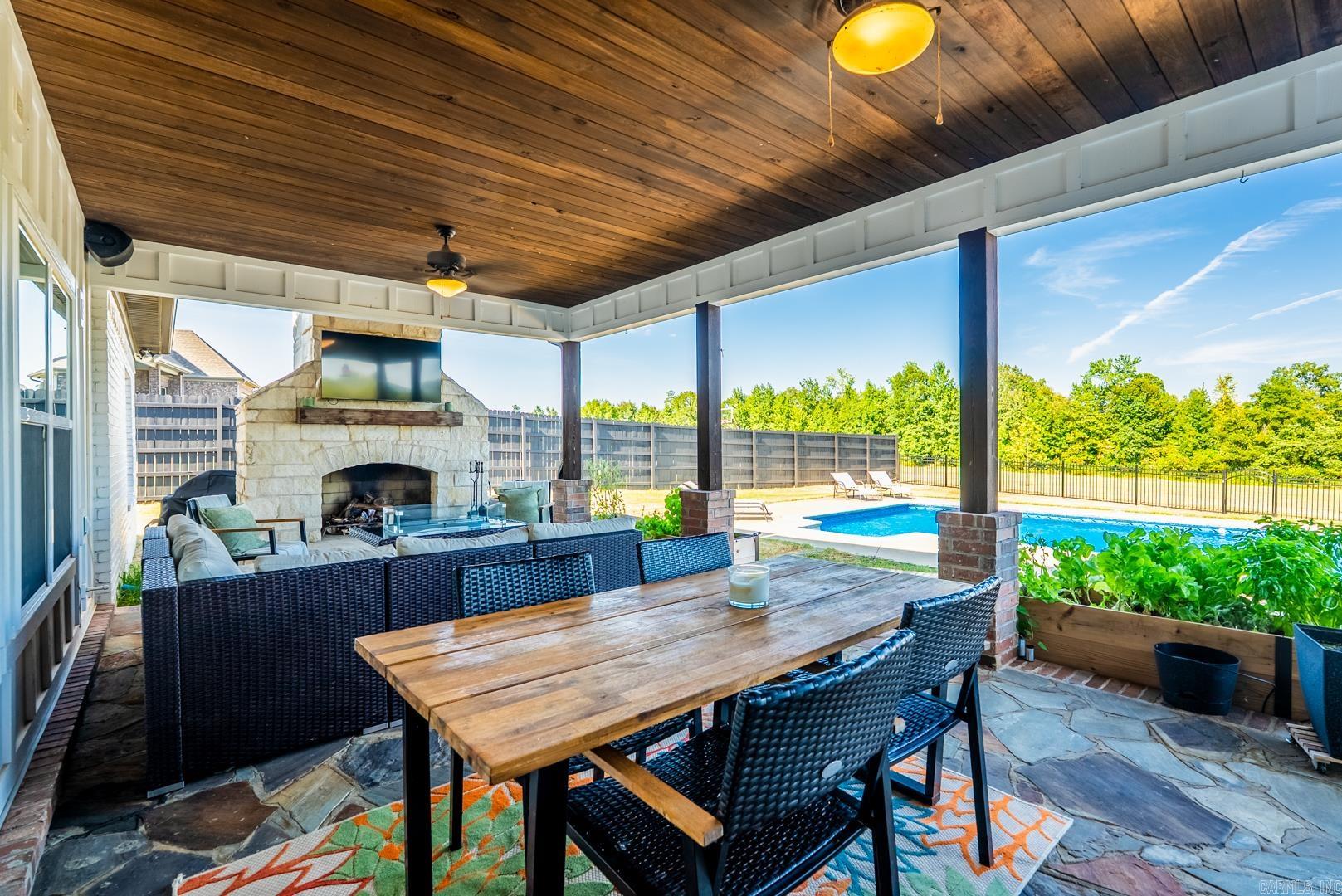 THE RIVER PLANTATION PH IV - Residential