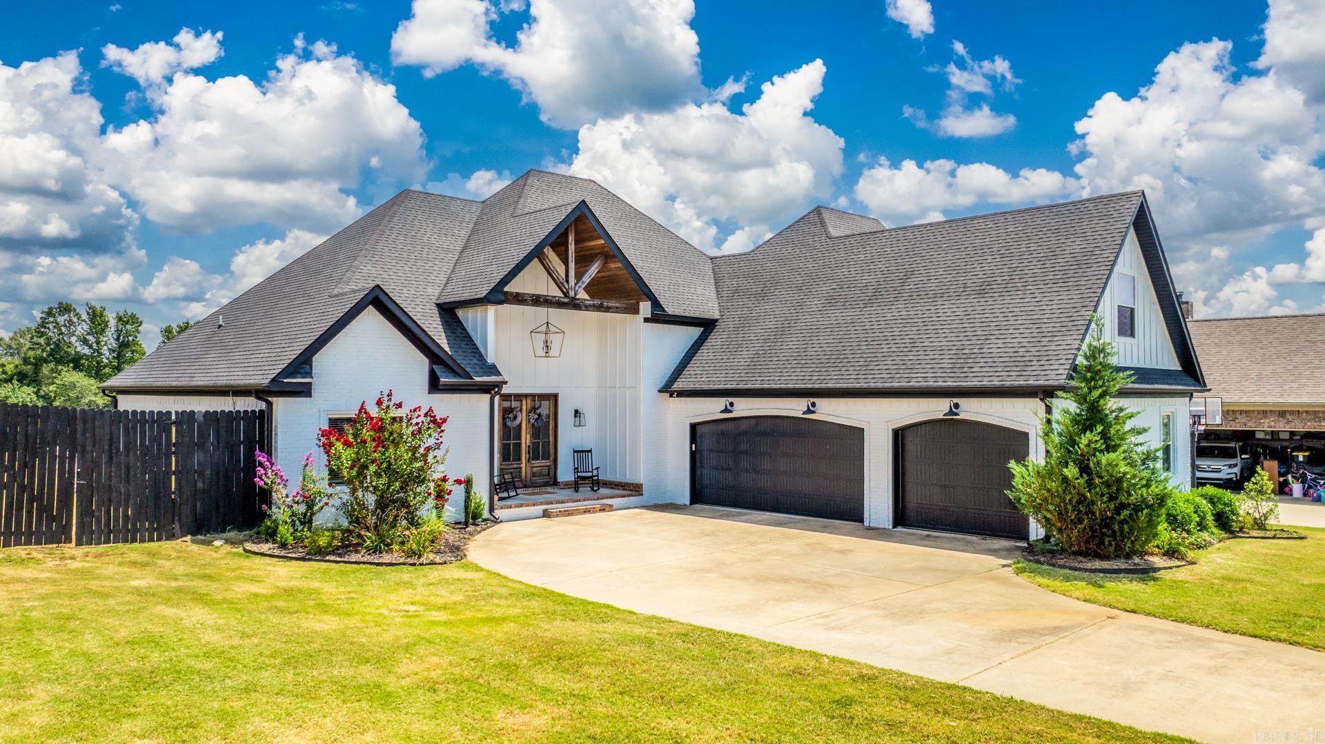 THE RIVER PLANTATION PH IV - Residential