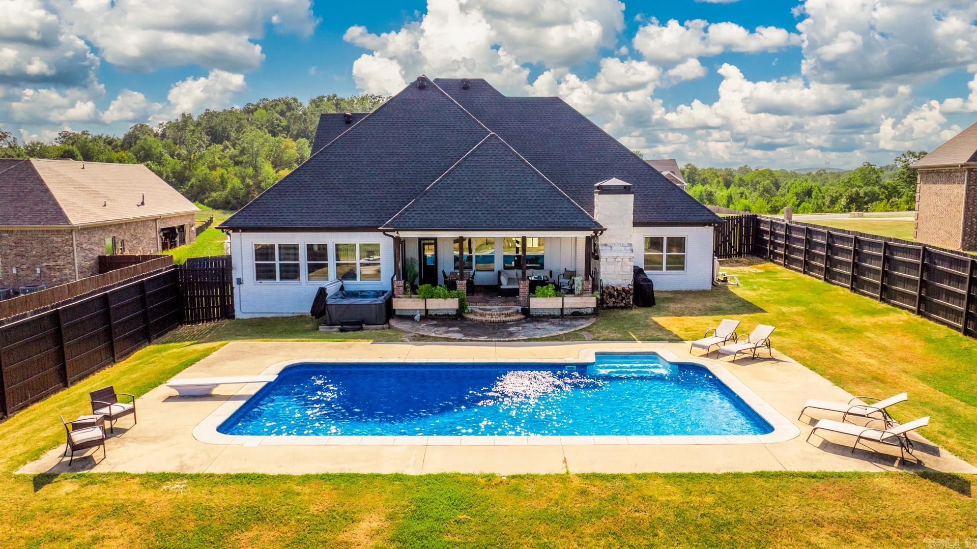 THE RIVER PLANTATION PH IV - Residential