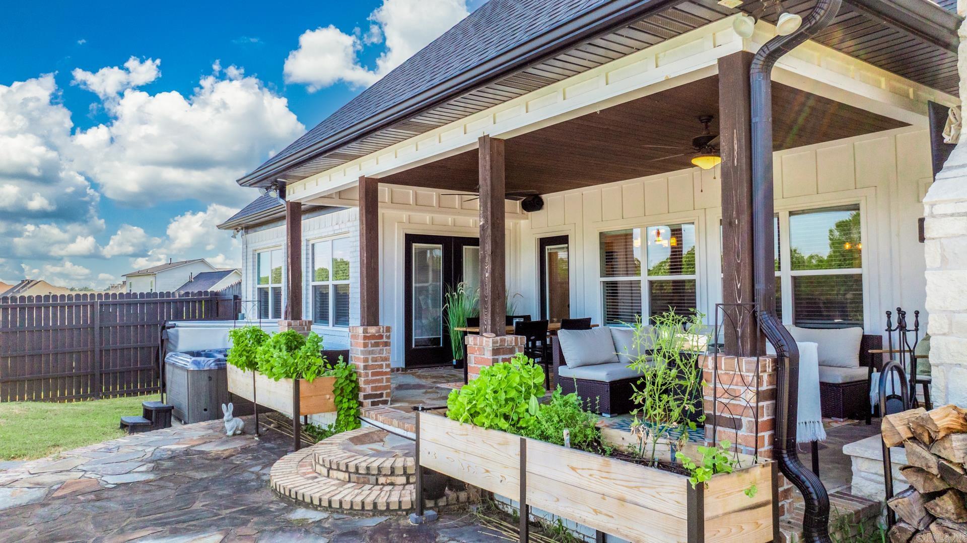 THE RIVER PLANTATION PH IV - Residential