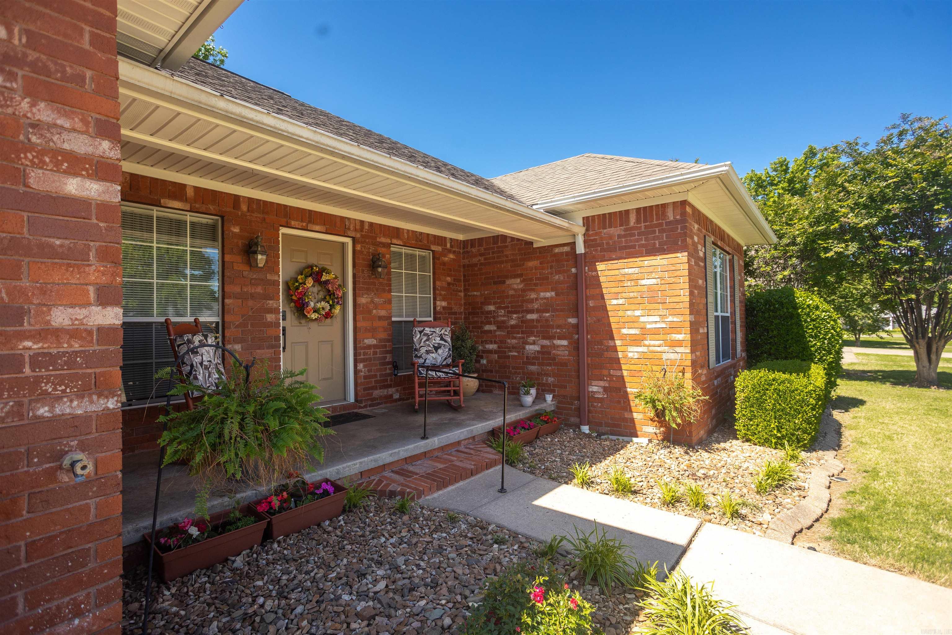 BROOKVIEW ESTATES - Residential