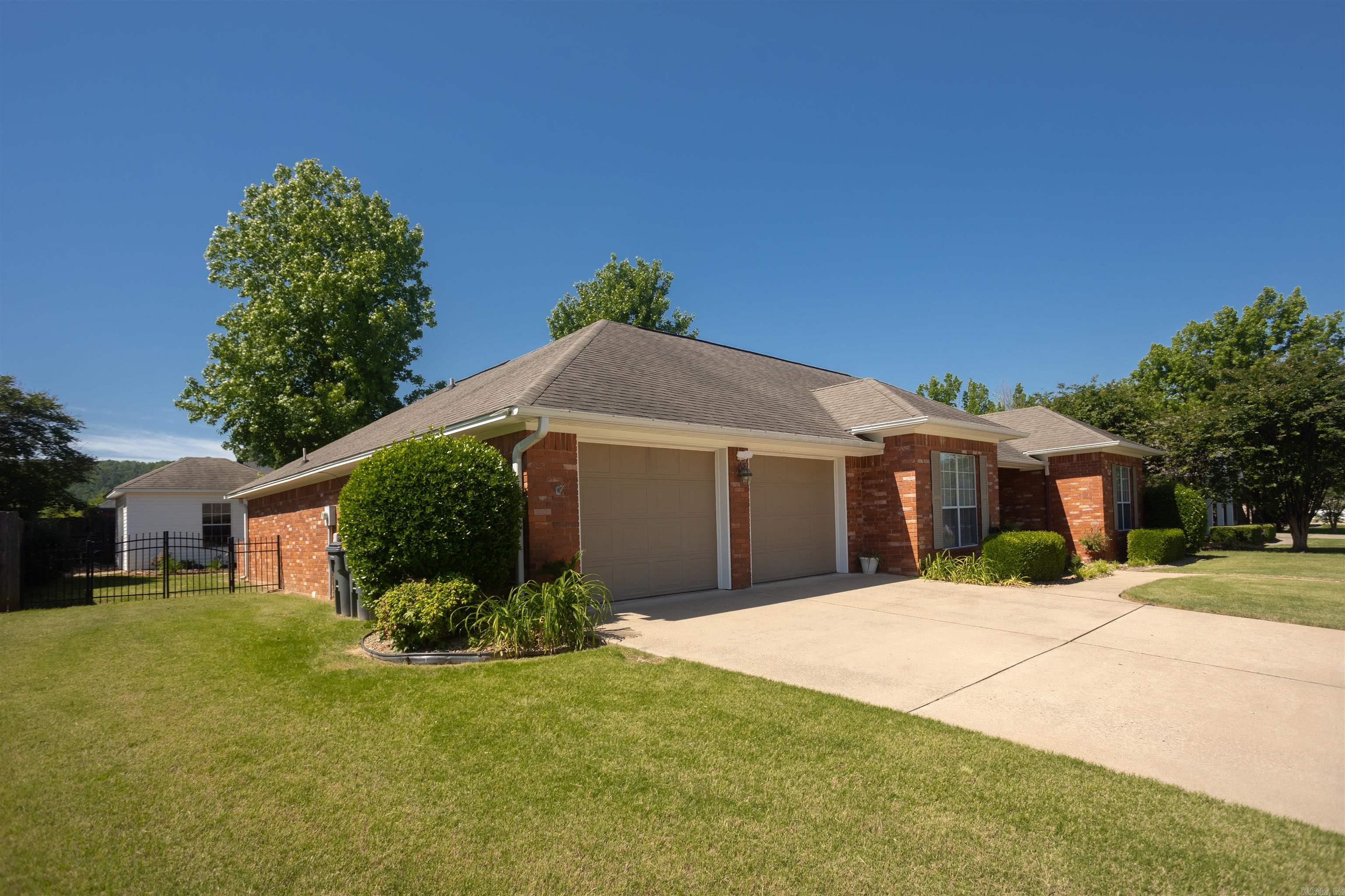 BROOKVIEW ESTATES - Residential