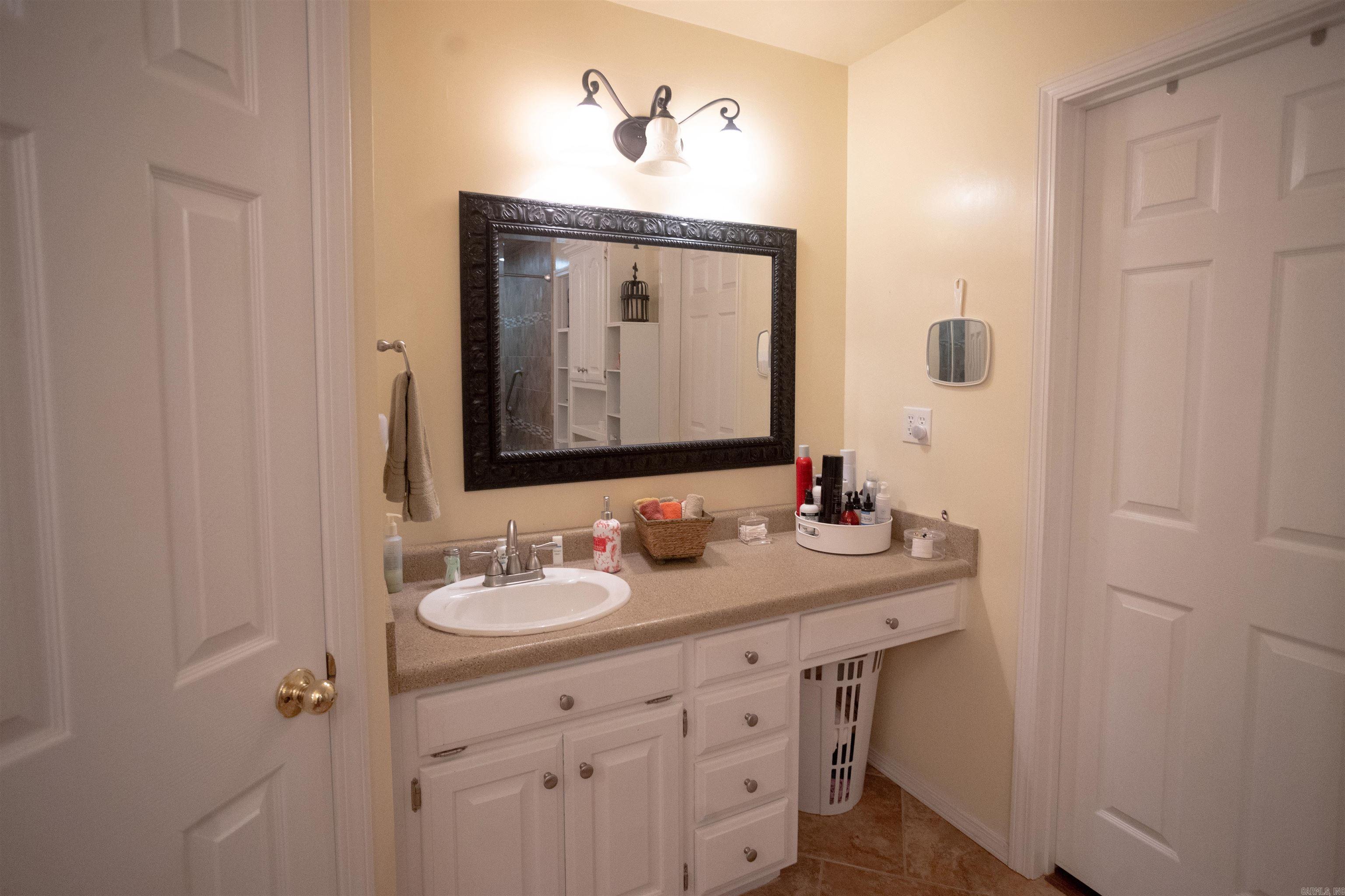 BROOKVIEW ESTATES - Residential
