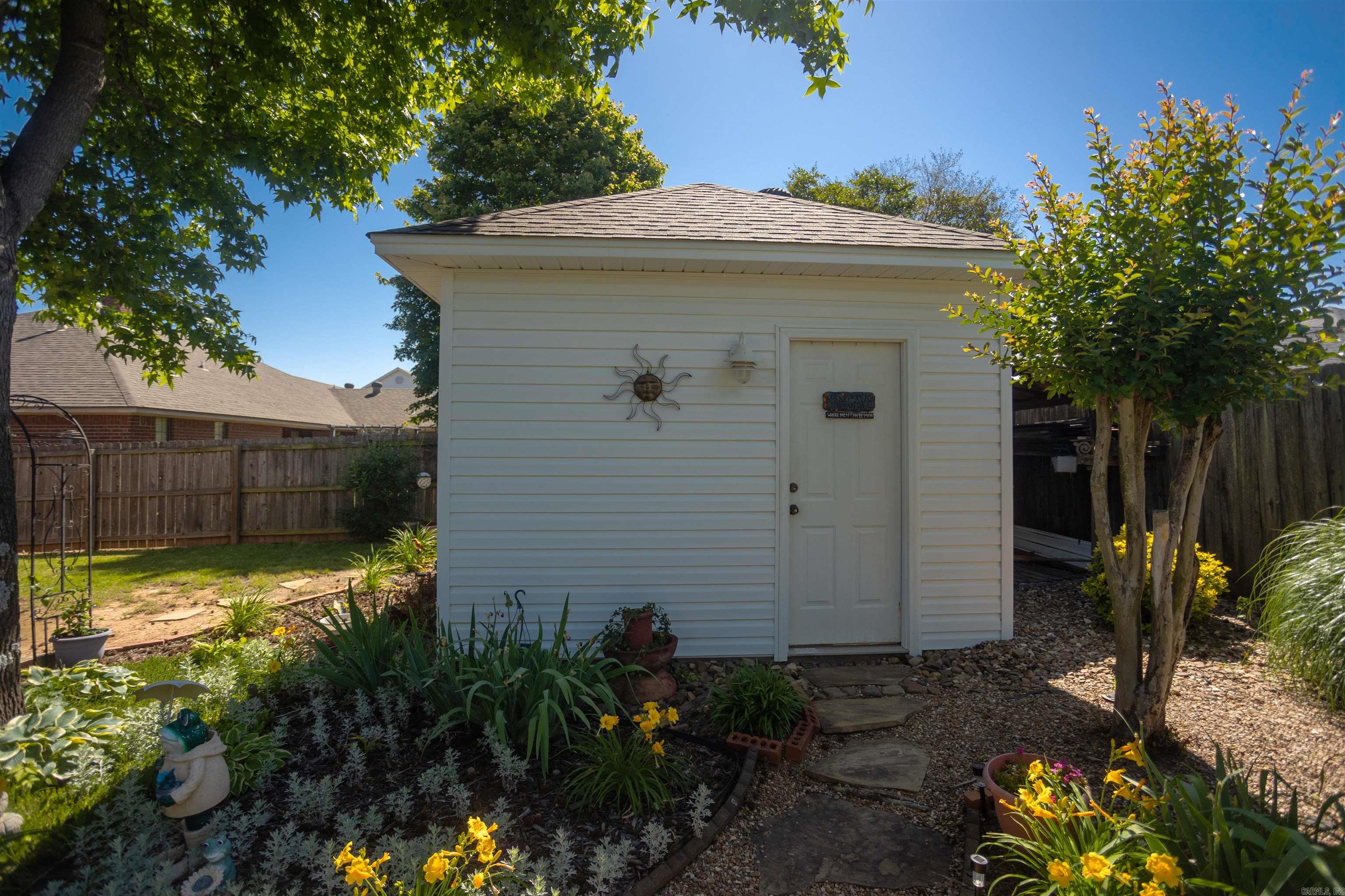BROOKVIEW ESTATES - Residential