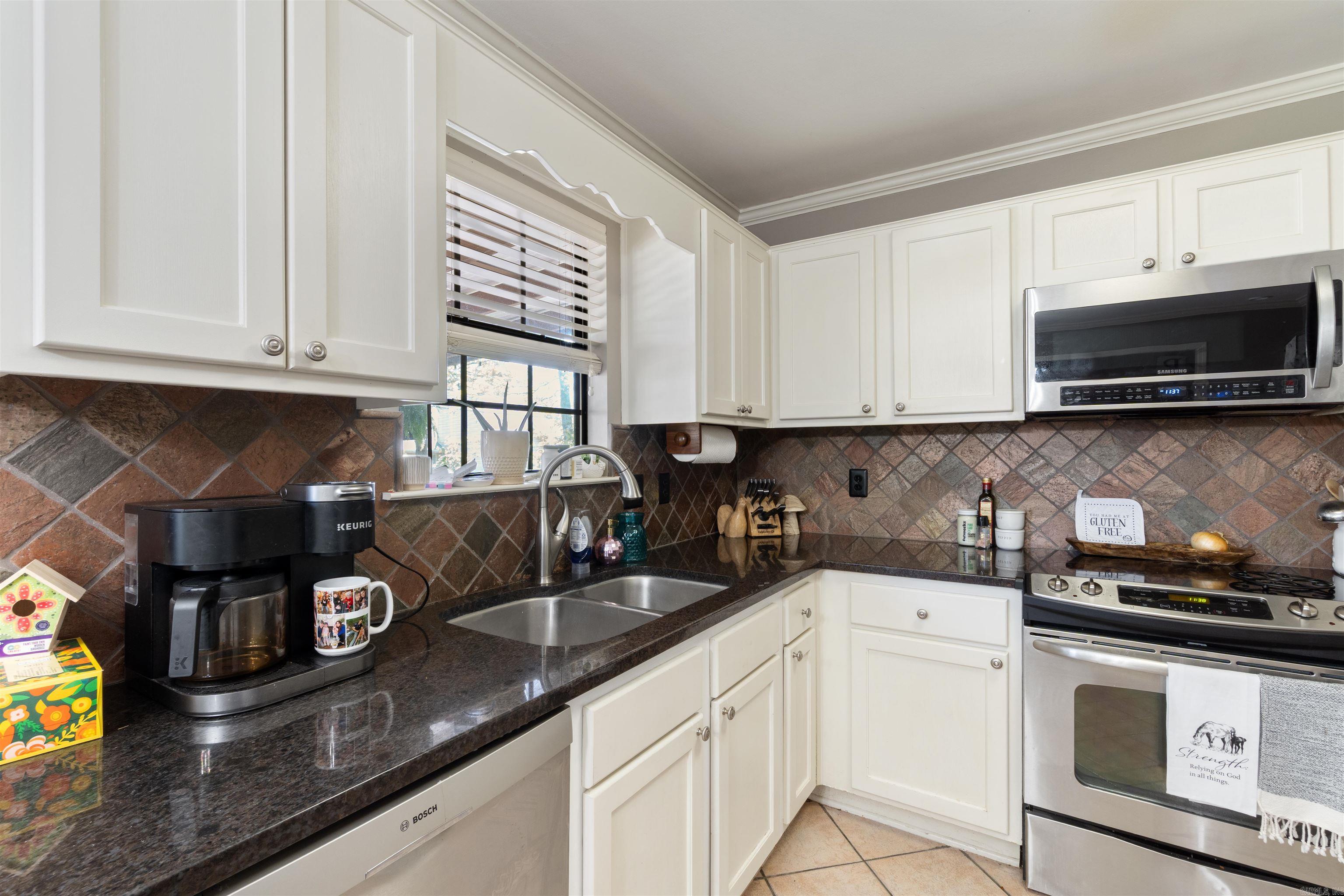 MARYLAND PLACE ADDN - Residential