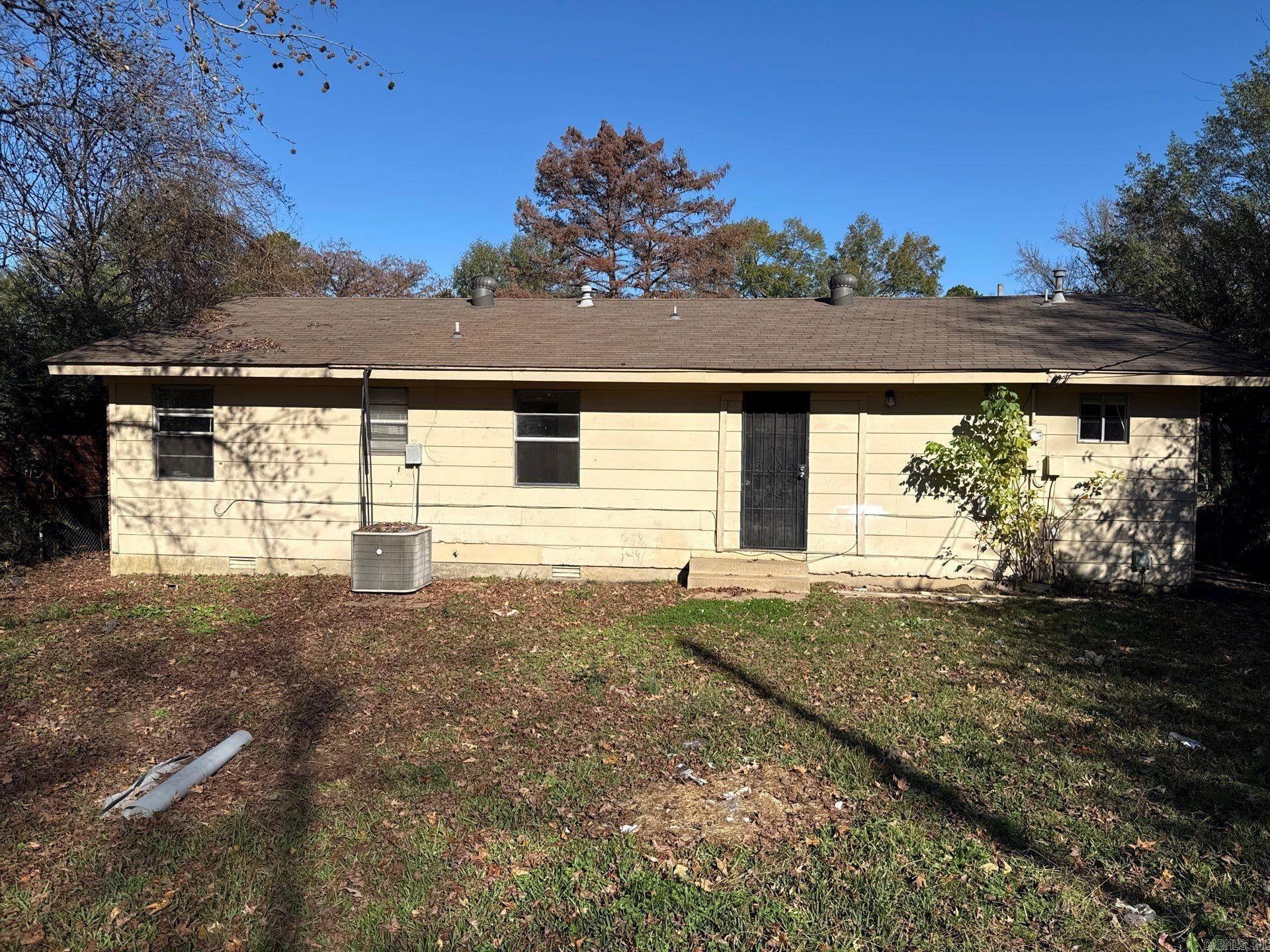 WAKEFIELD VILLAGE - Residential