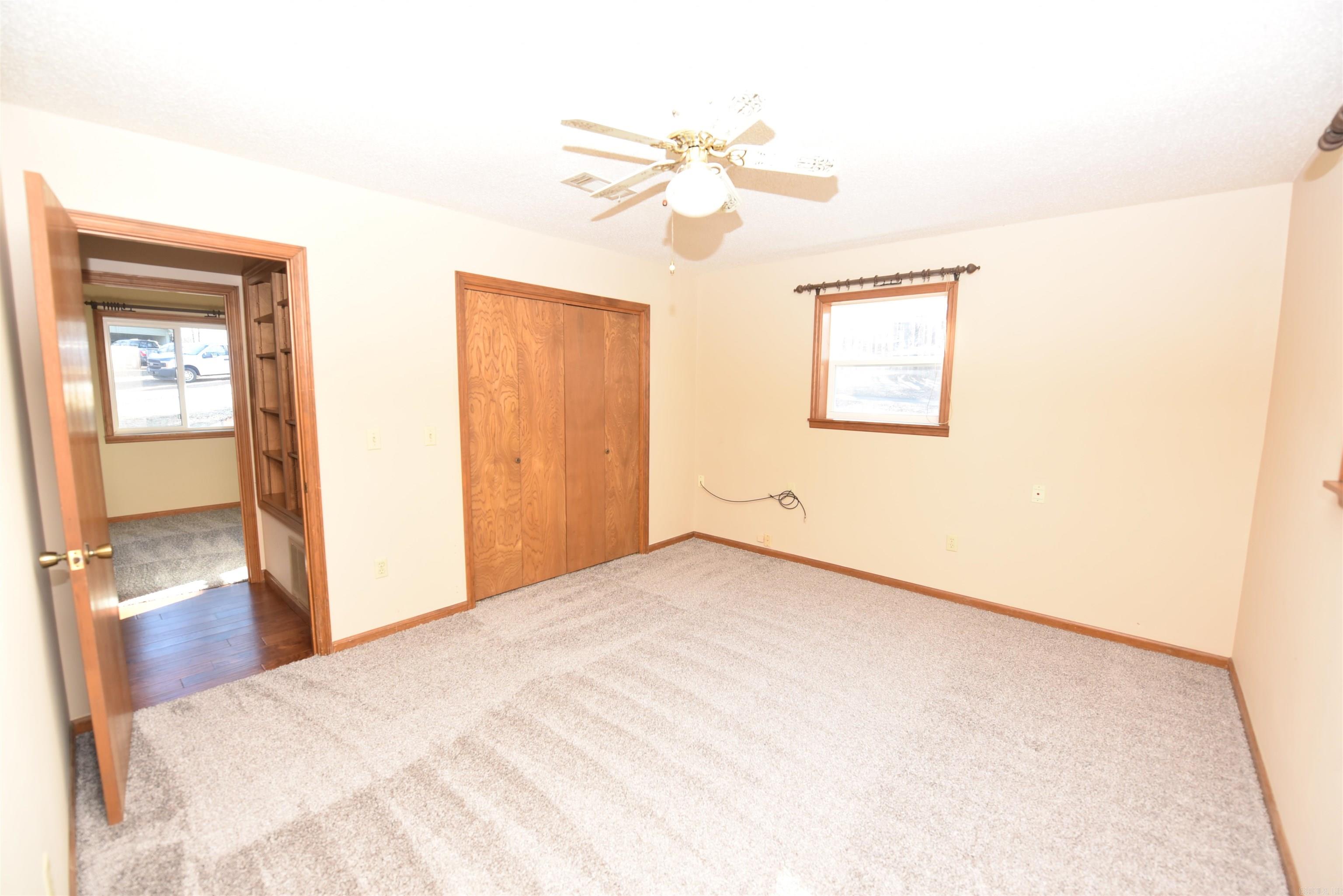 INDIAN HILLS - Residential