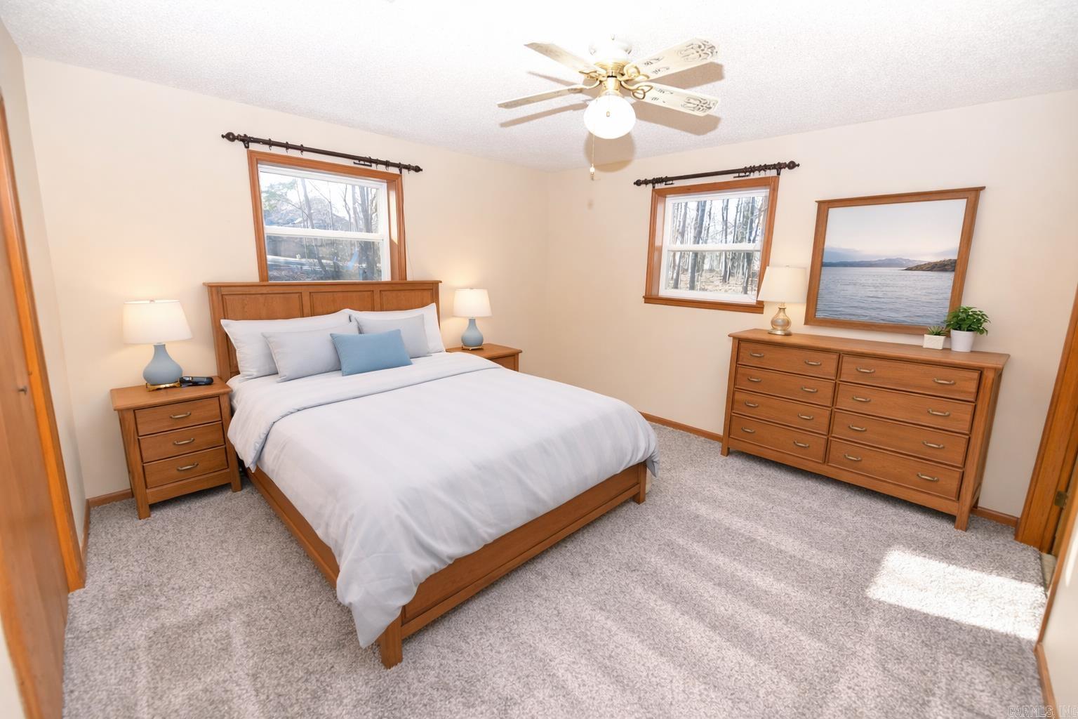 INDIAN HILLS - Residential