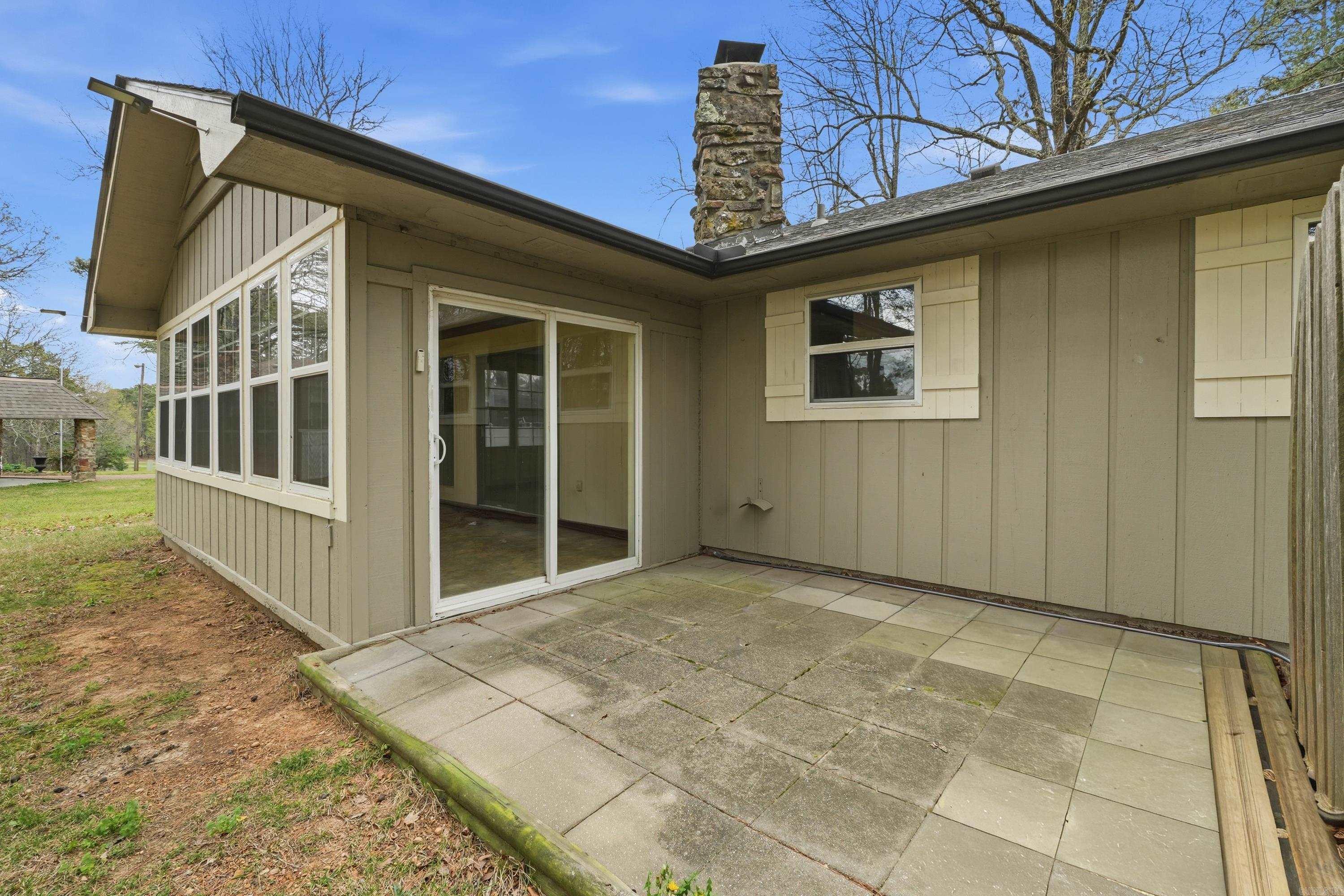 INDIAN HILLS - Residential