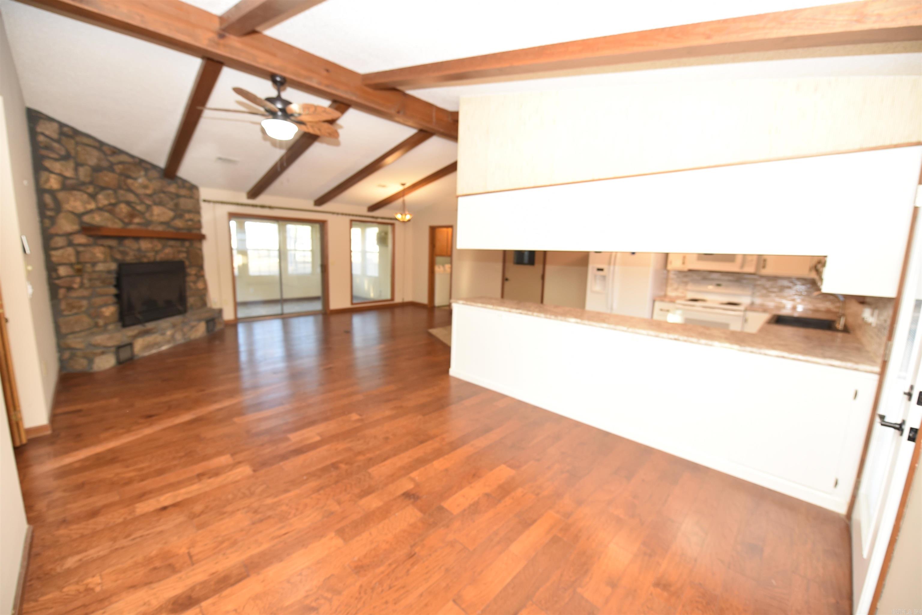 INDIAN HILLS - Residential