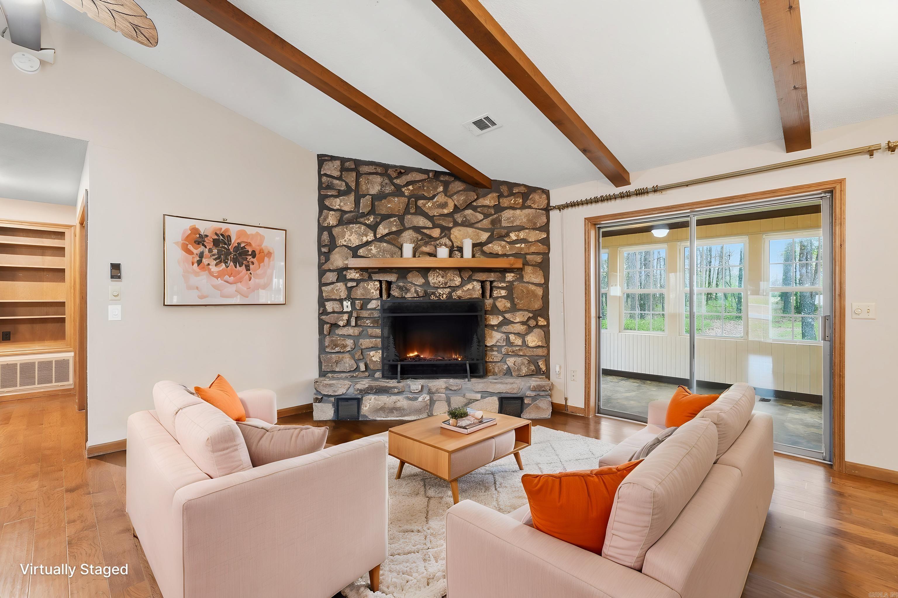 INDIAN HILLS - Residential