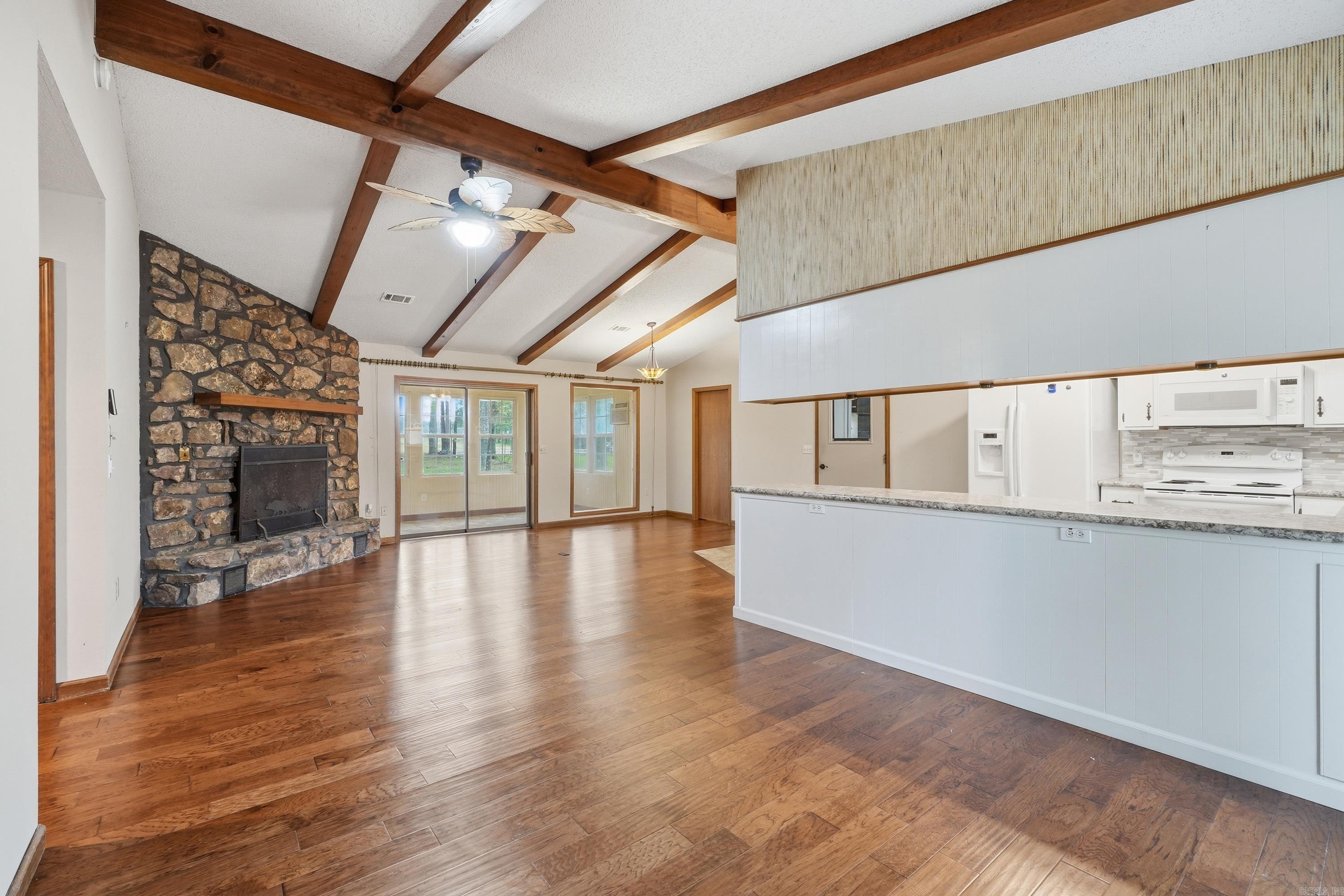 INDIAN HILLS - Residential