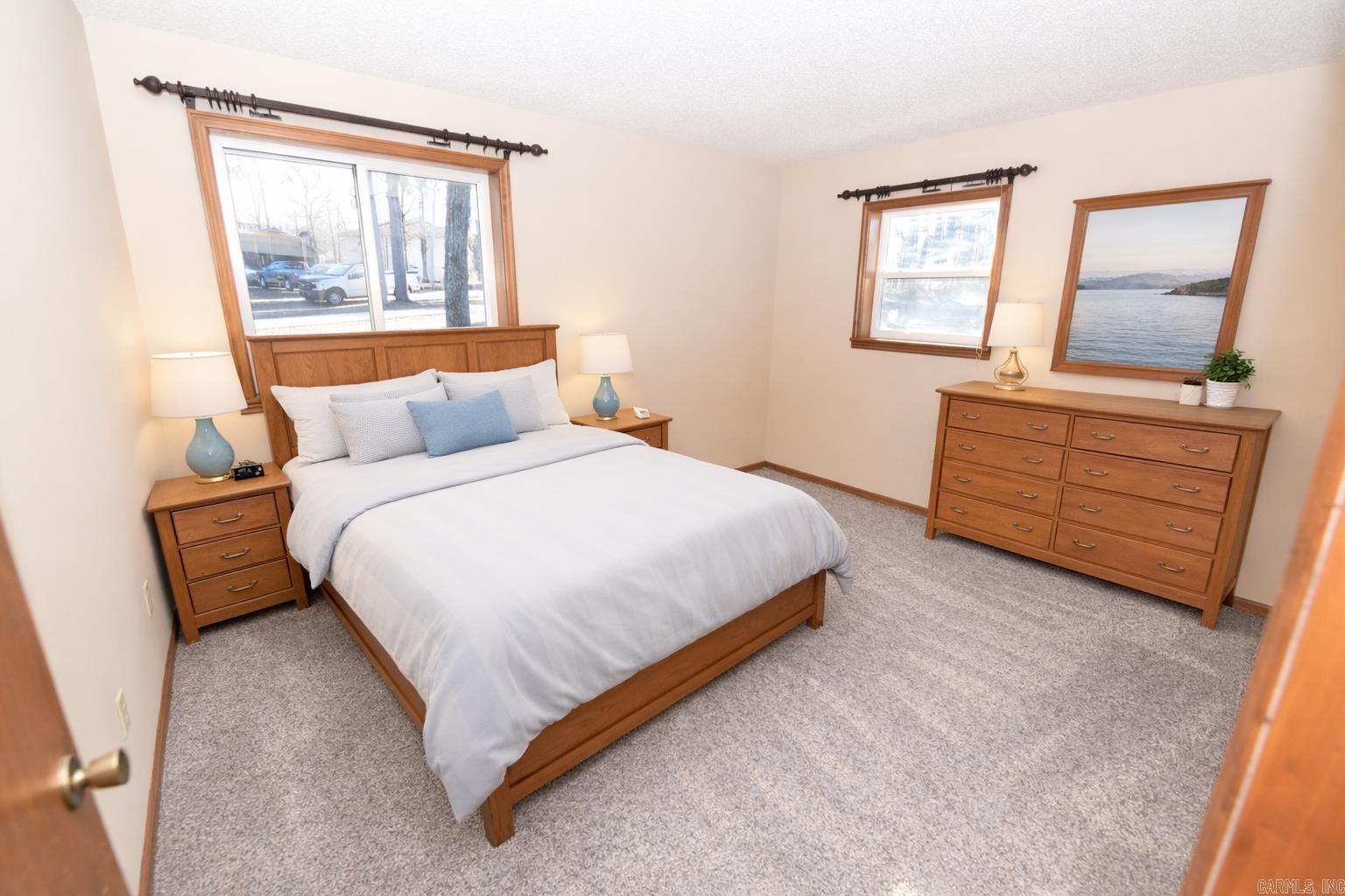 INDIAN HILLS - Residential