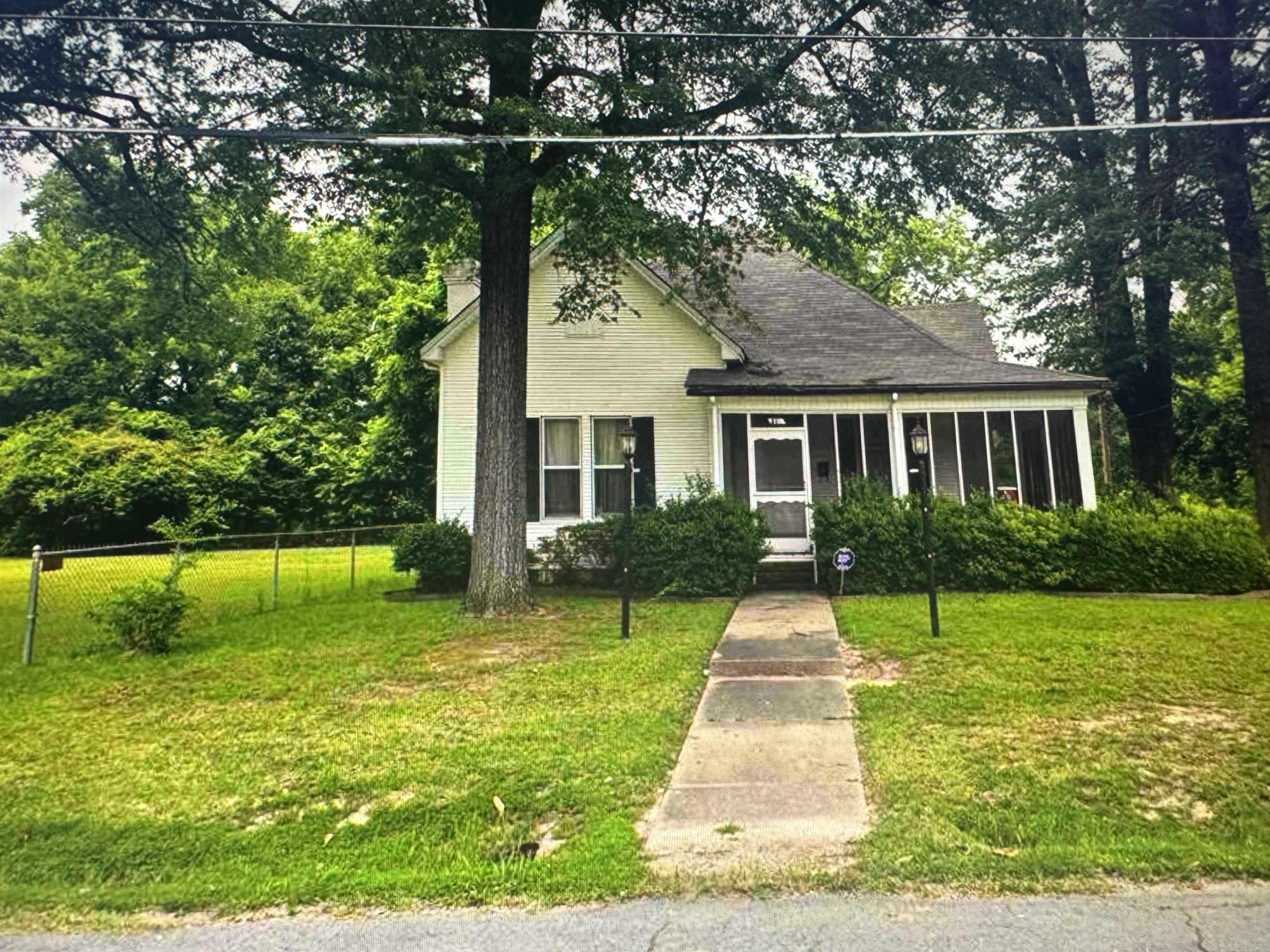 HARDING D, RUSSELL - Residential