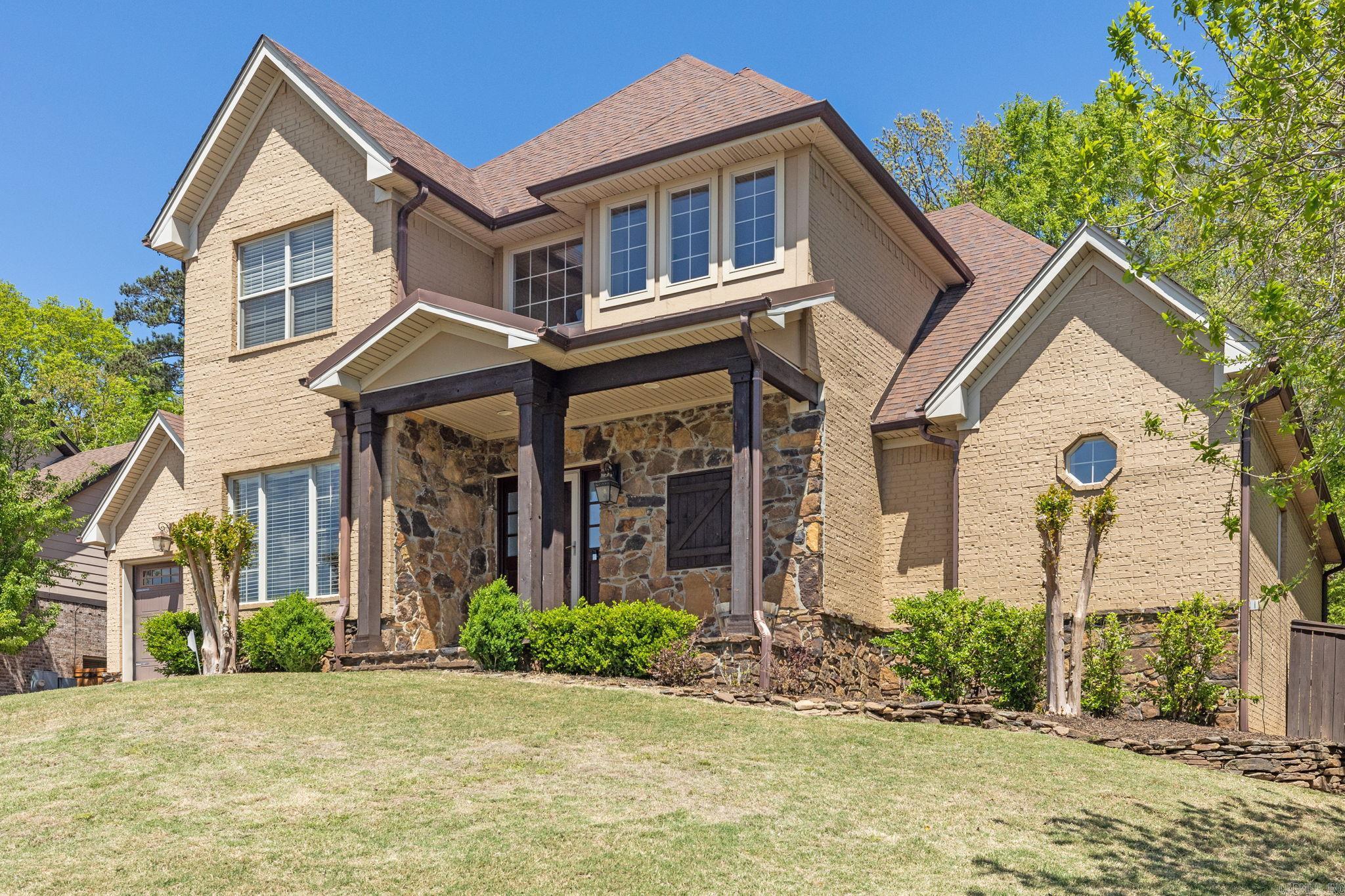 WOODLANDS EDGE - Residential