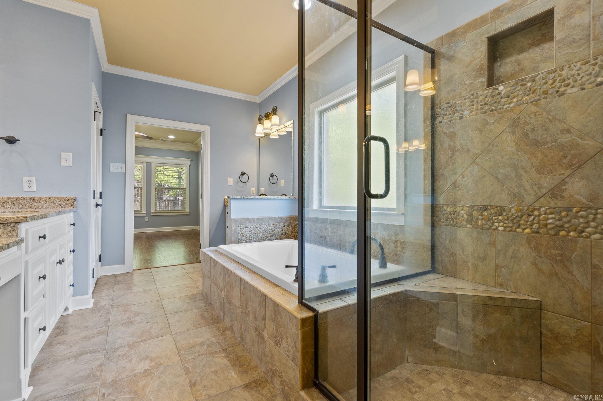 WOODLANDS EDGE - Residential