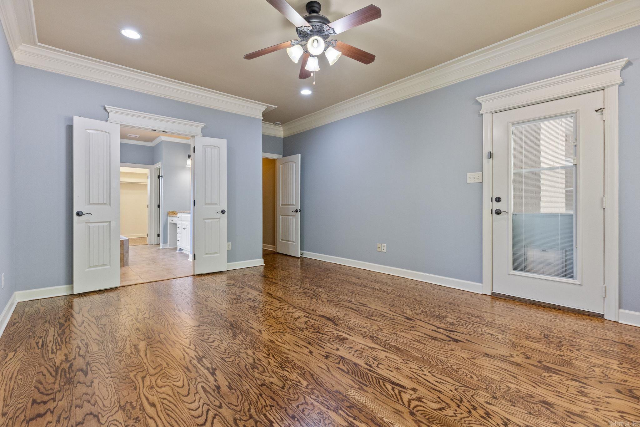 WOODLANDS EDGE - Residential