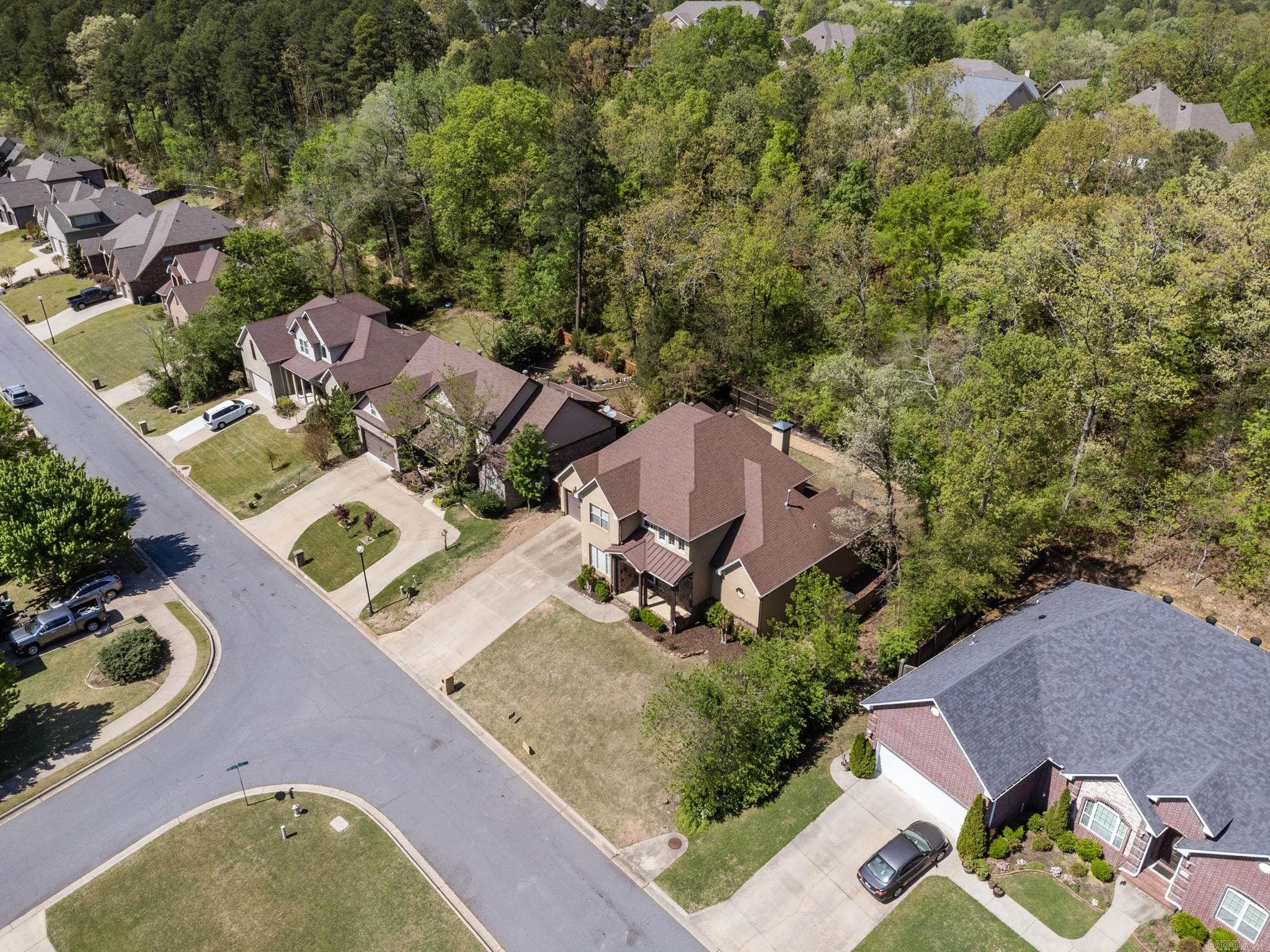 WOODLANDS EDGE - Residential