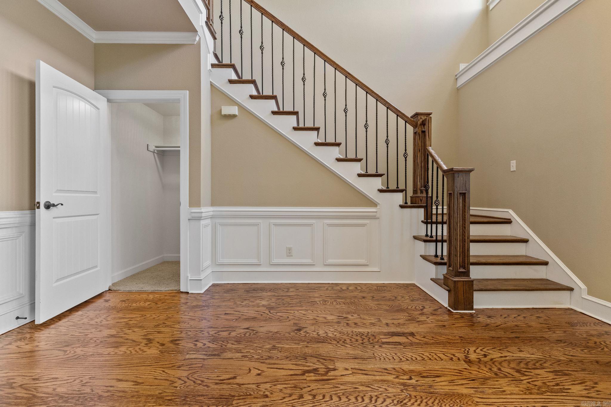 WOODLANDS EDGE - Residential