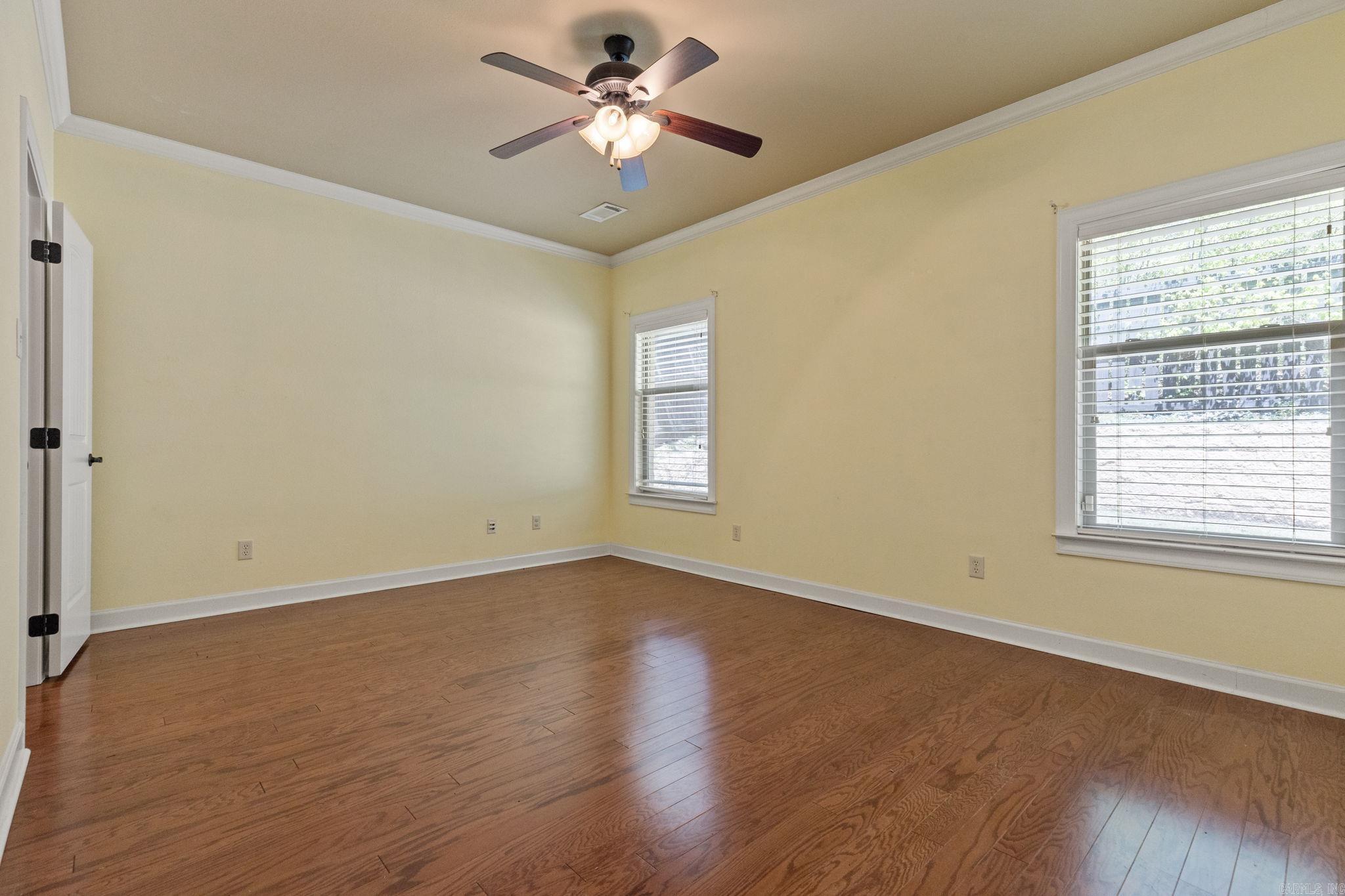 WOODLANDS EDGE - Residential