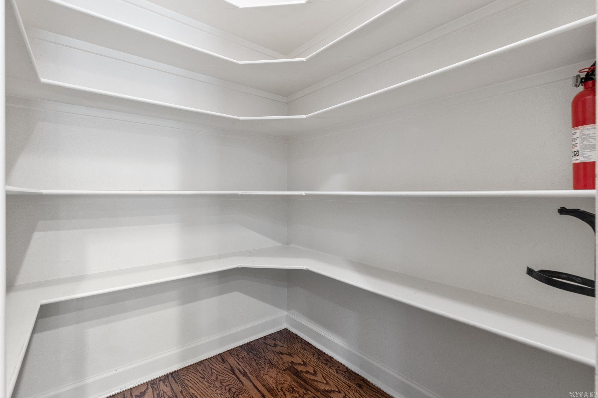 WOODLANDS EDGE - Residential