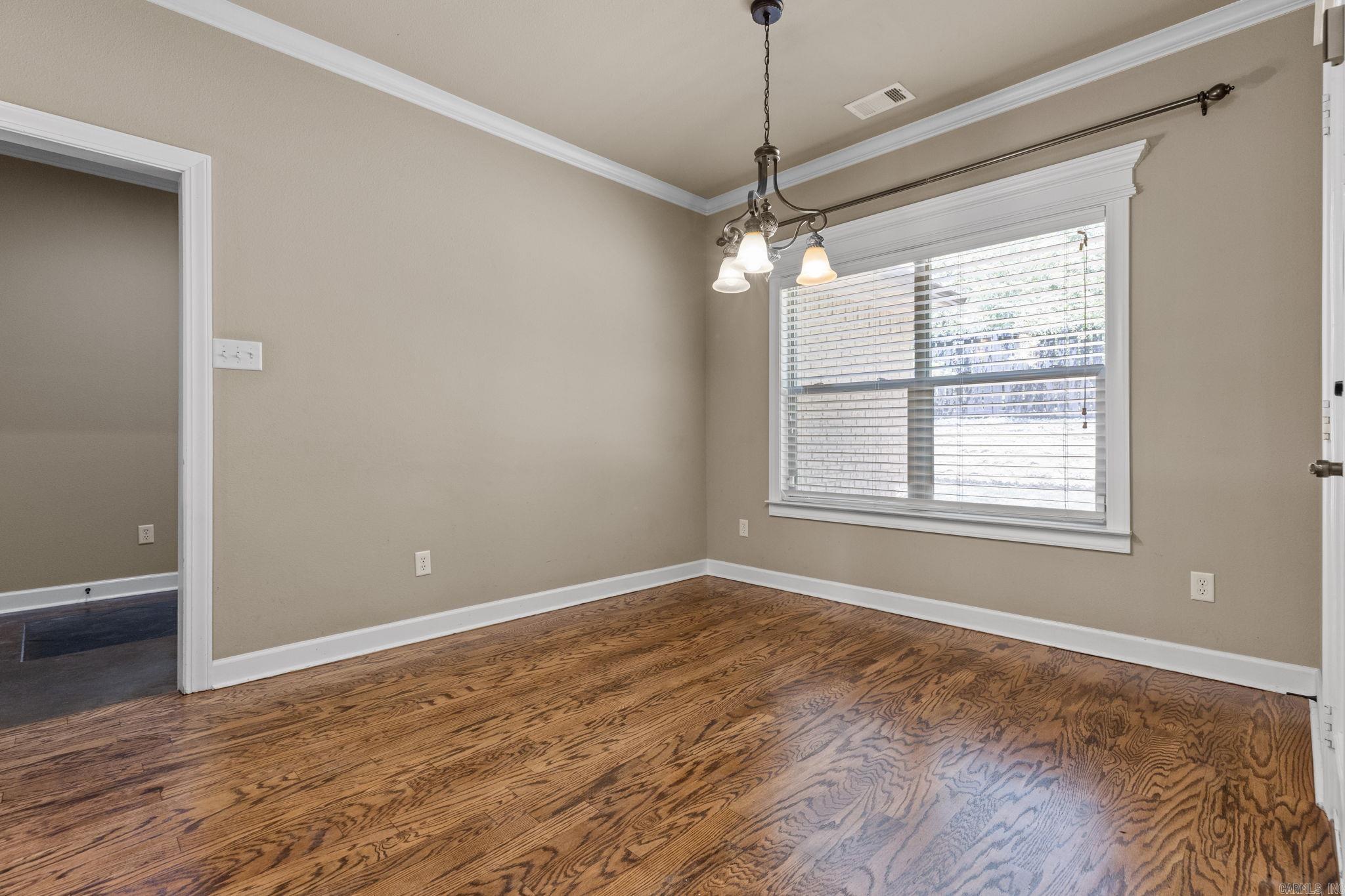 WOODLANDS EDGE - Residential