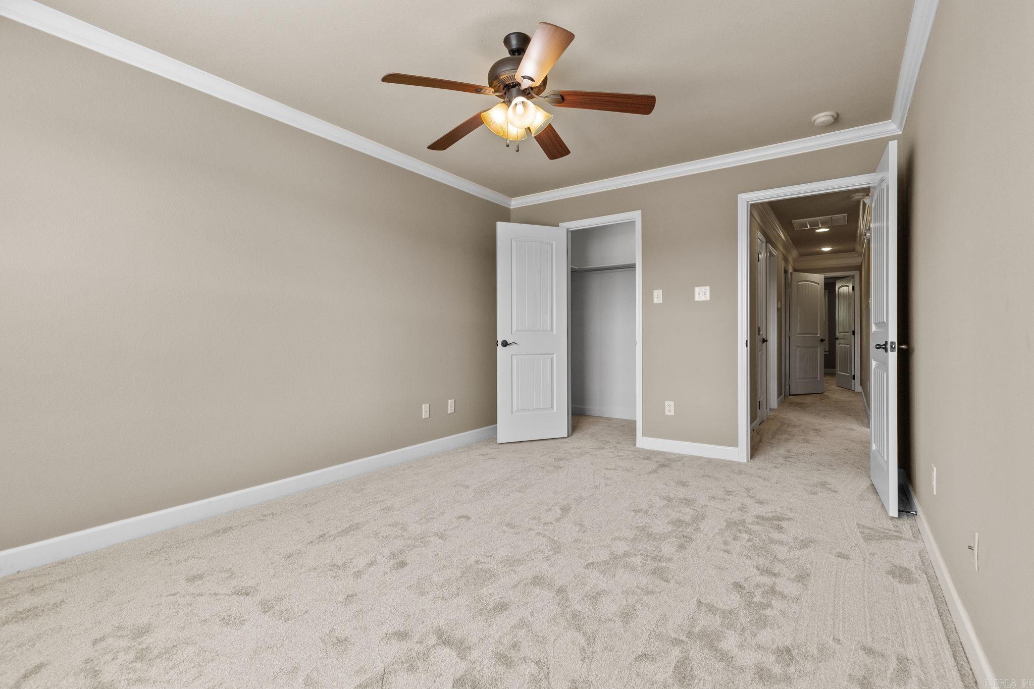 WOODLANDS EDGE - Residential