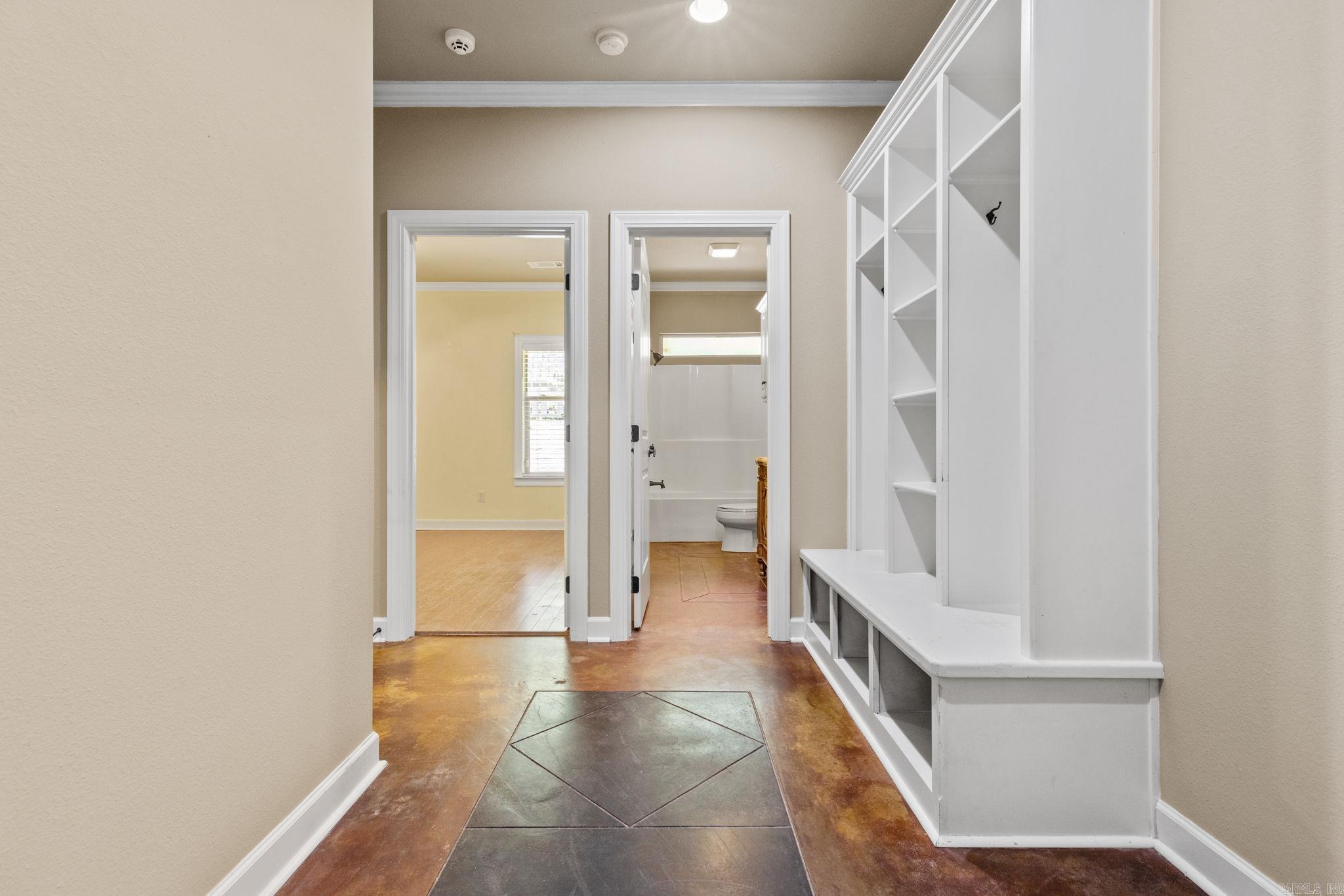 WOODLANDS EDGE - Residential