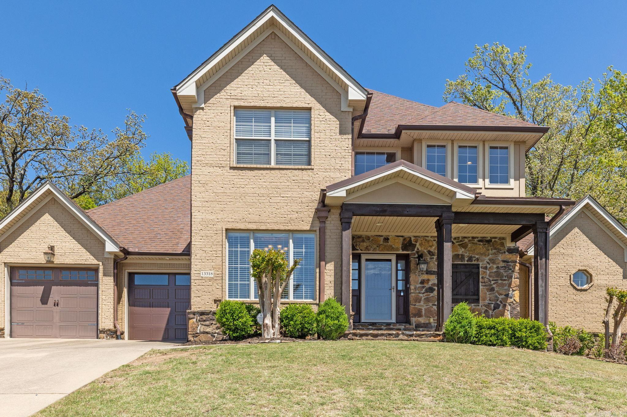 WOODLANDS EDGE - Residential