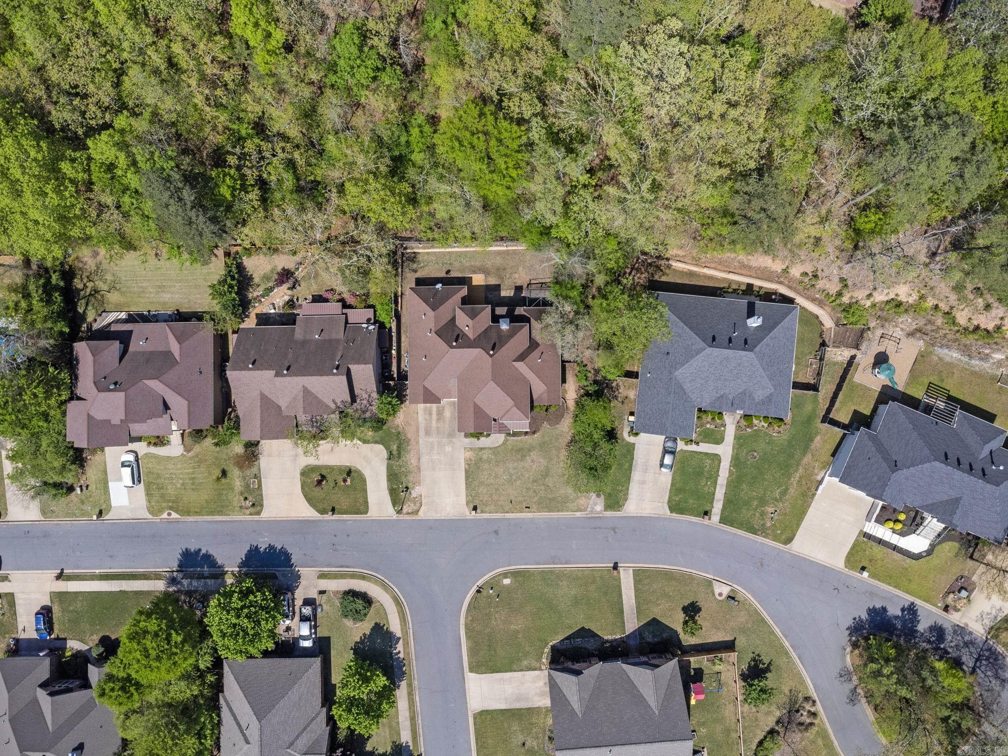 WOODLANDS EDGE - Residential