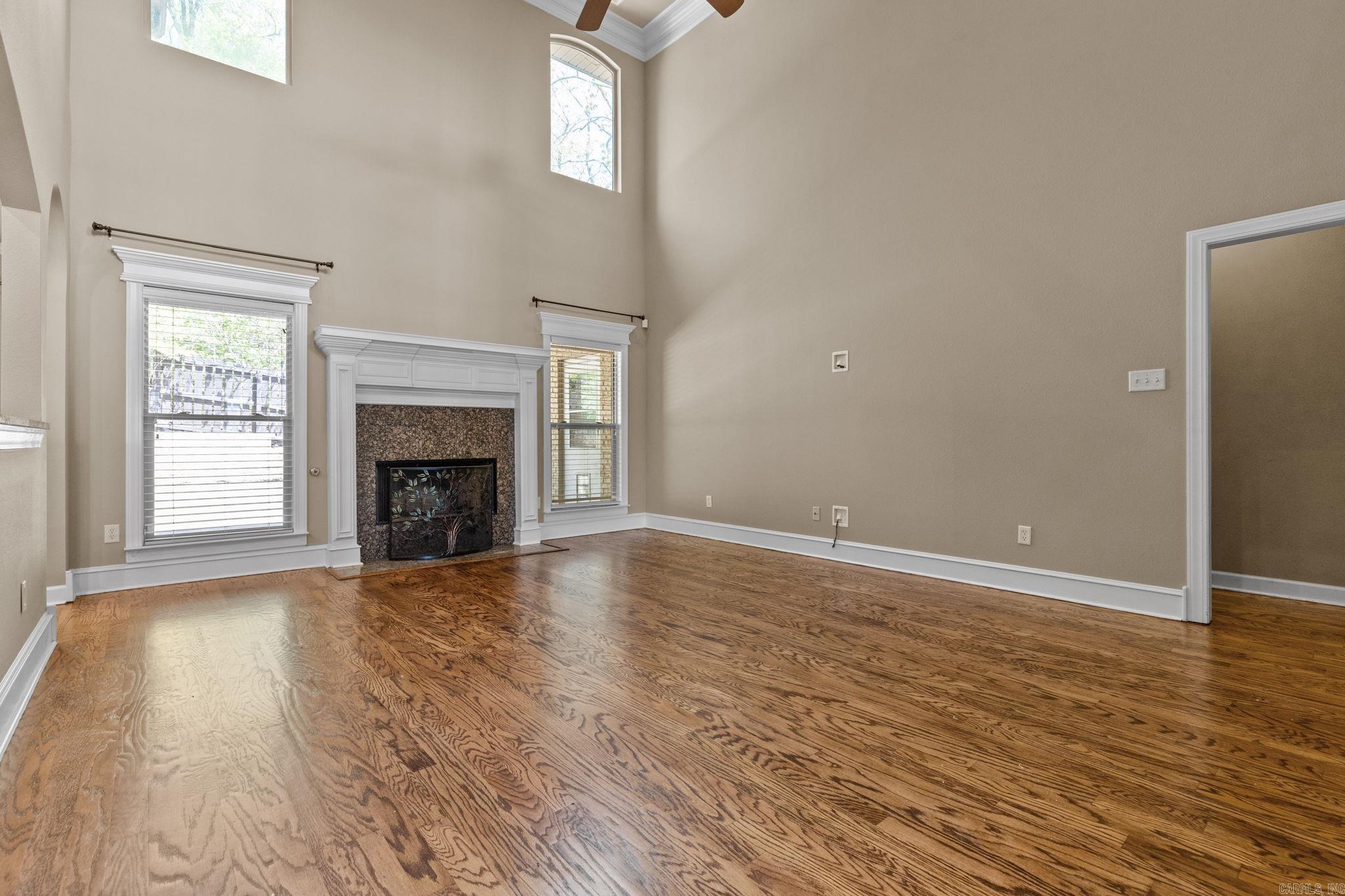 WOODLANDS EDGE - Residential