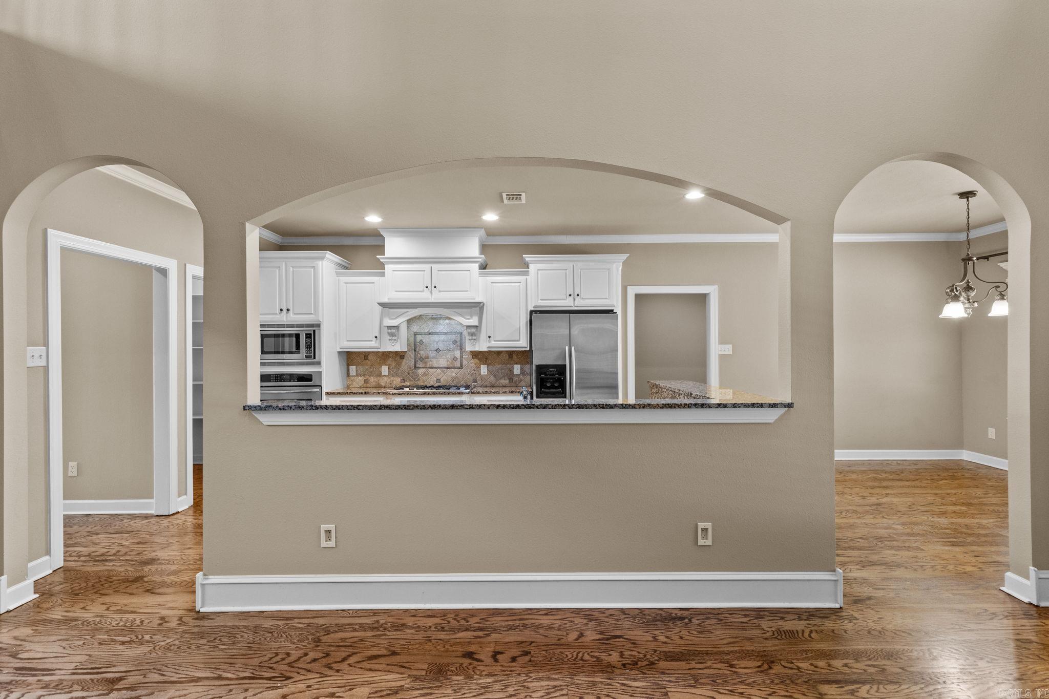 WOODLANDS EDGE - Residential