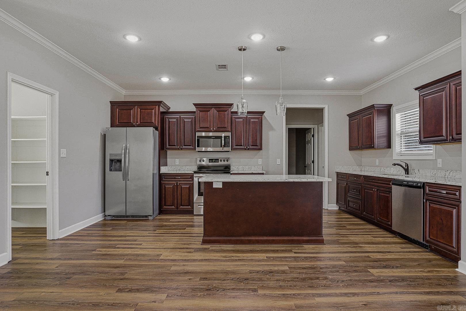 Jordan Kaitlyn Phase2 - Residential