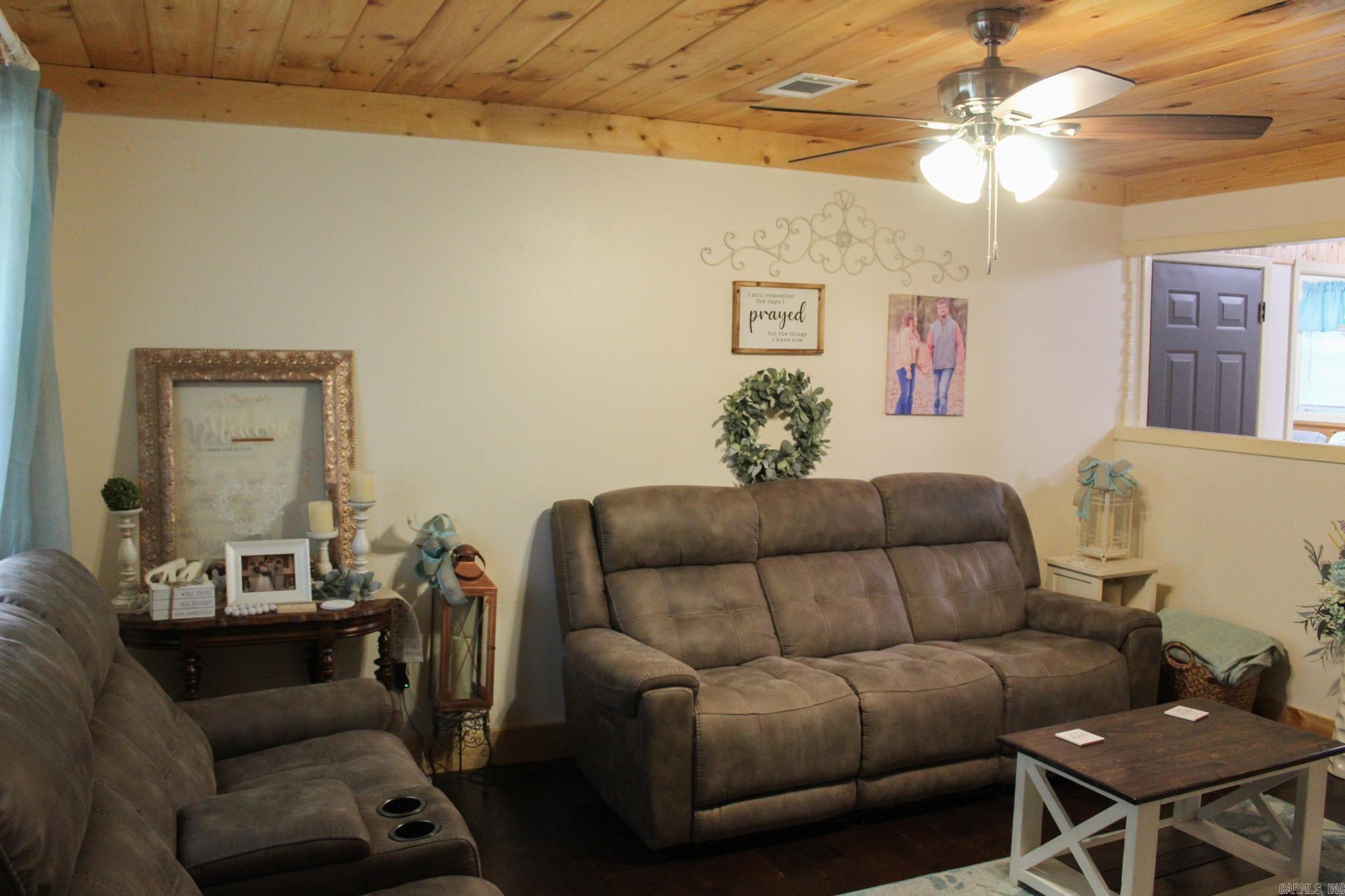 KINGWOOD ADD - Residential