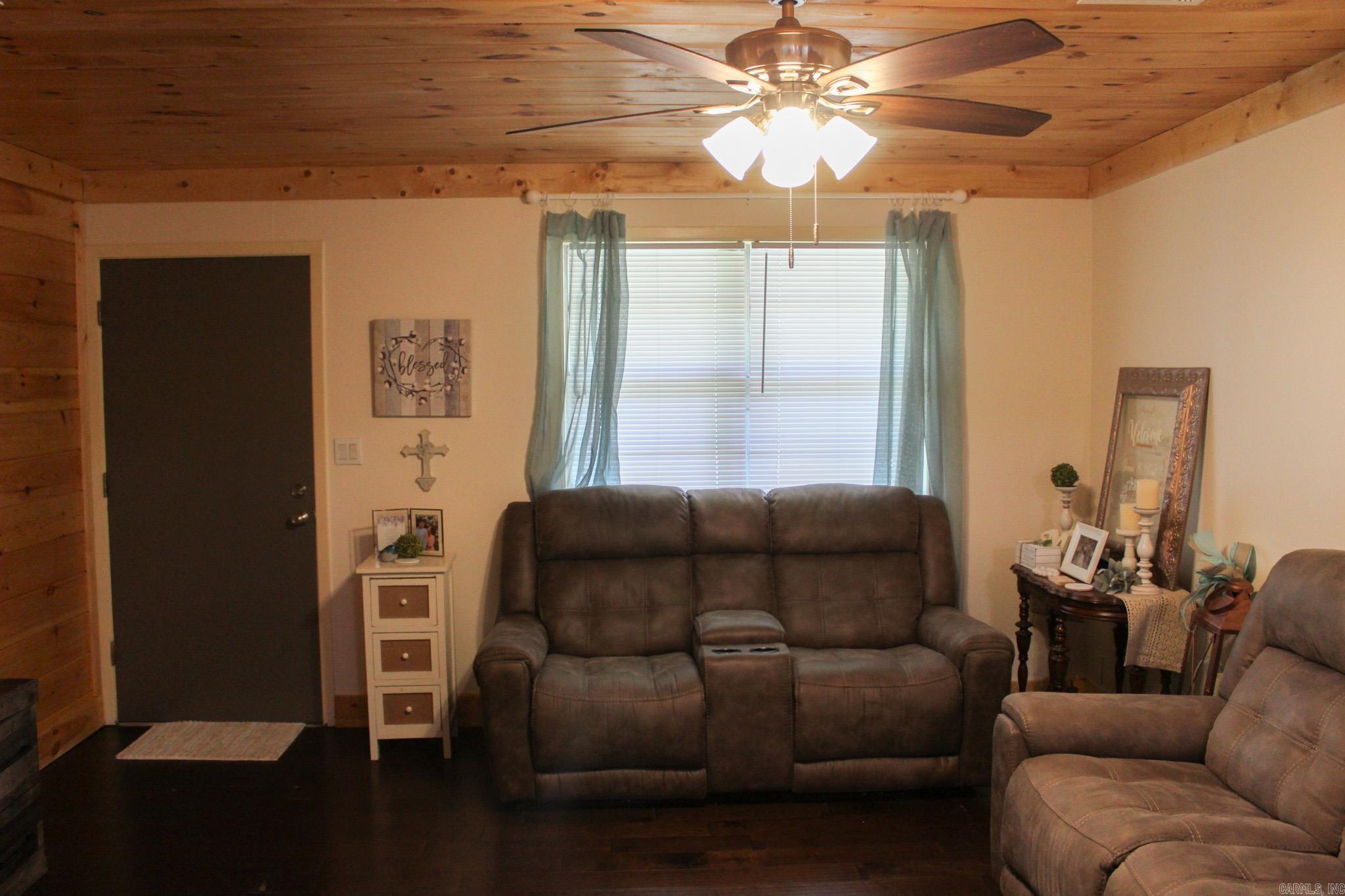 KINGWOOD ADD - Residential