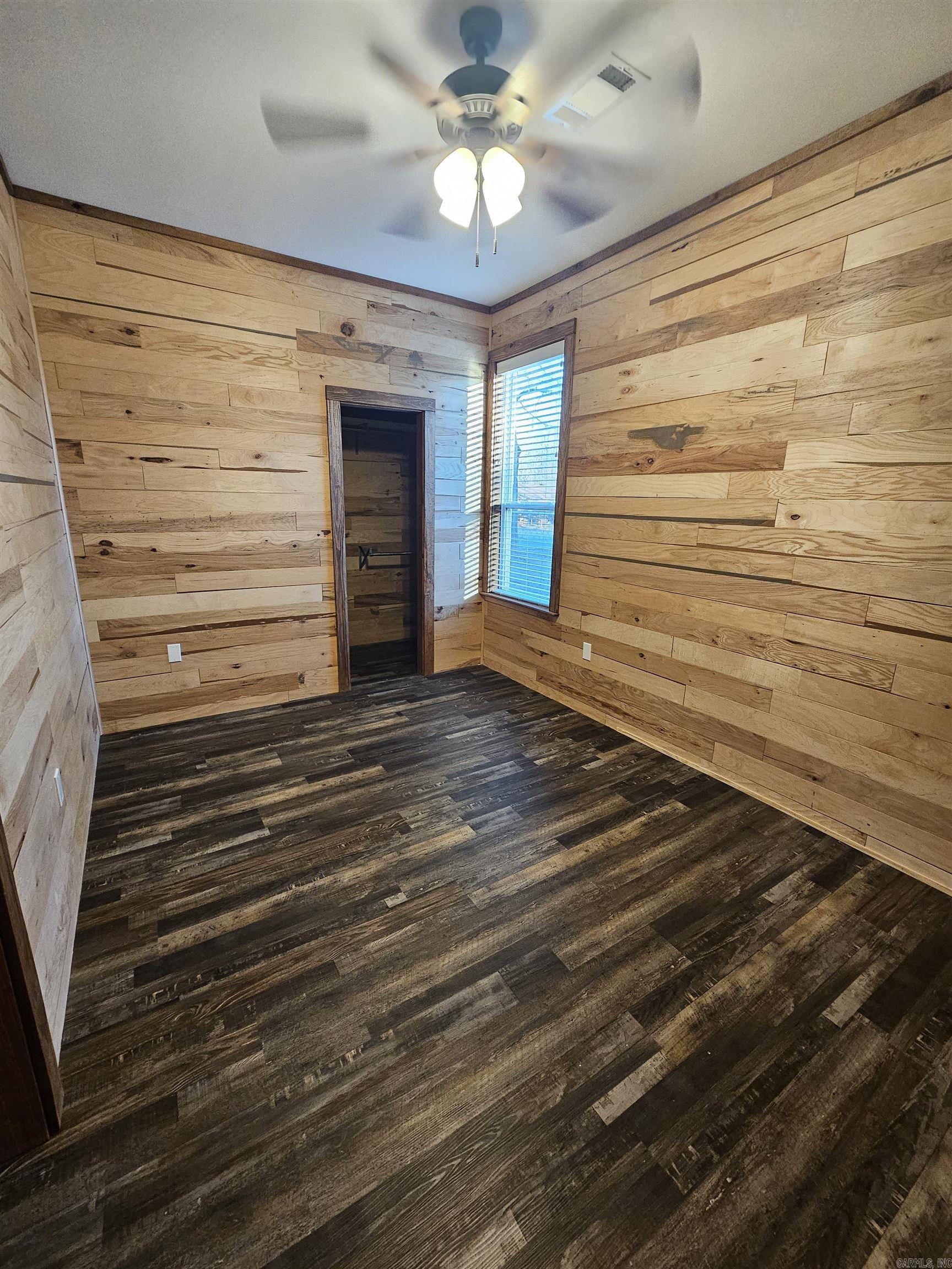 Greenbrier Village - Residential