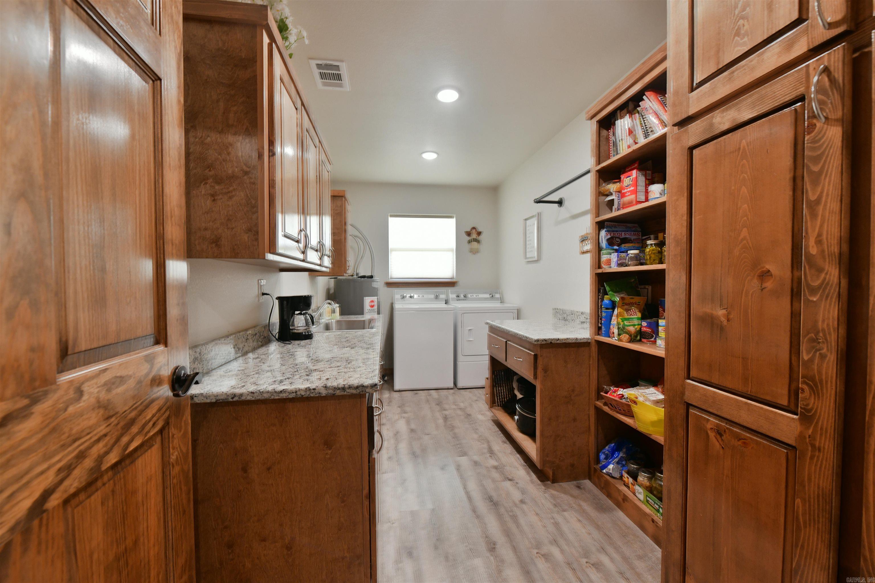 Potter - Residential