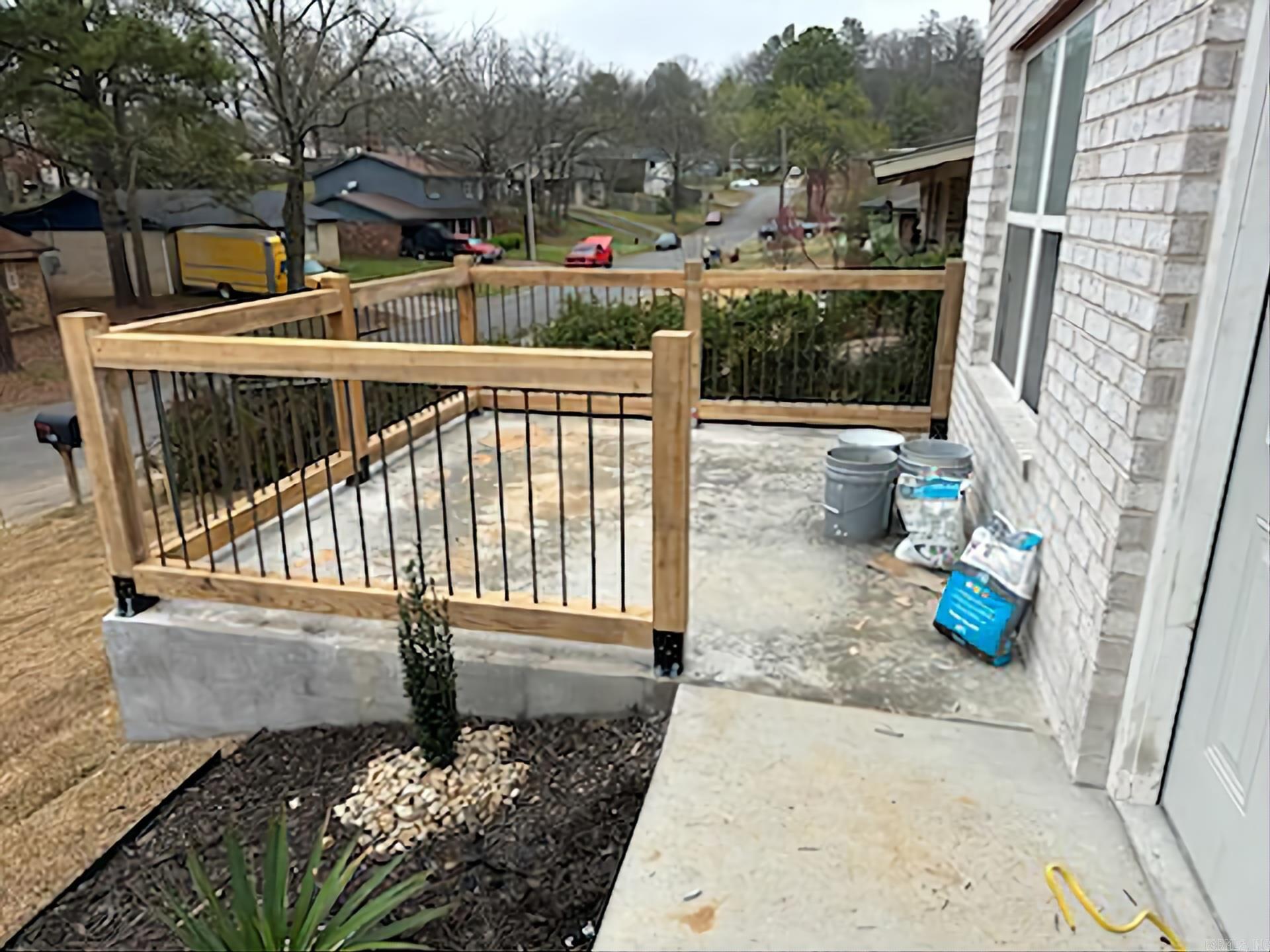 ALTA VISTA - Residential