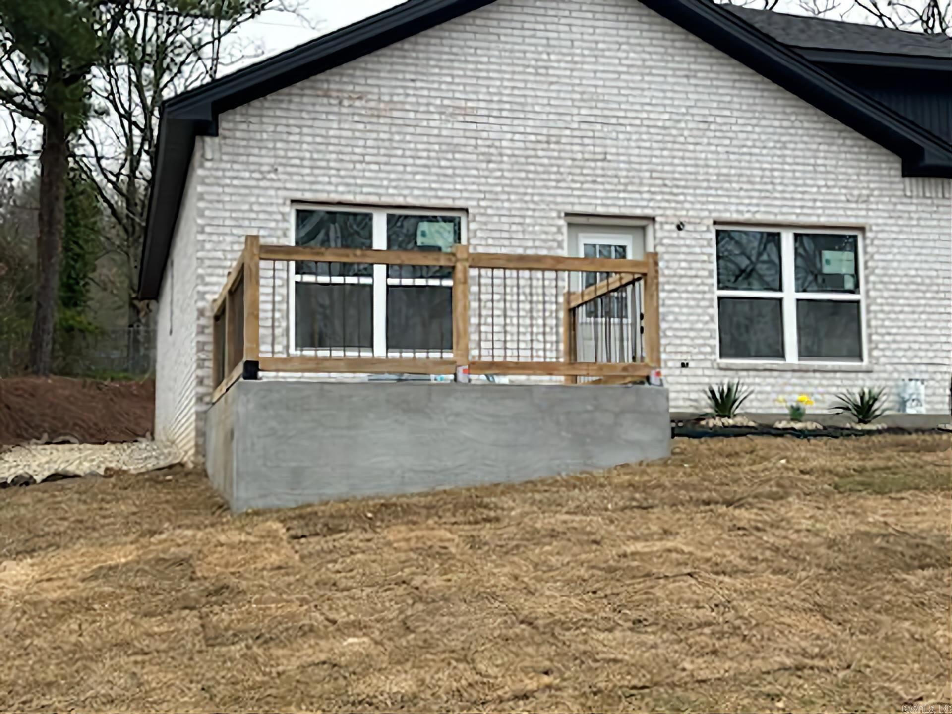 ALTA VISTA - Residential