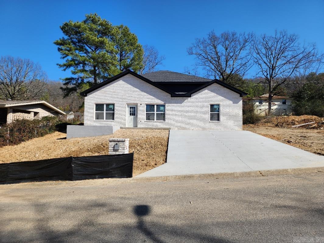 ALTA VISTA - Residential