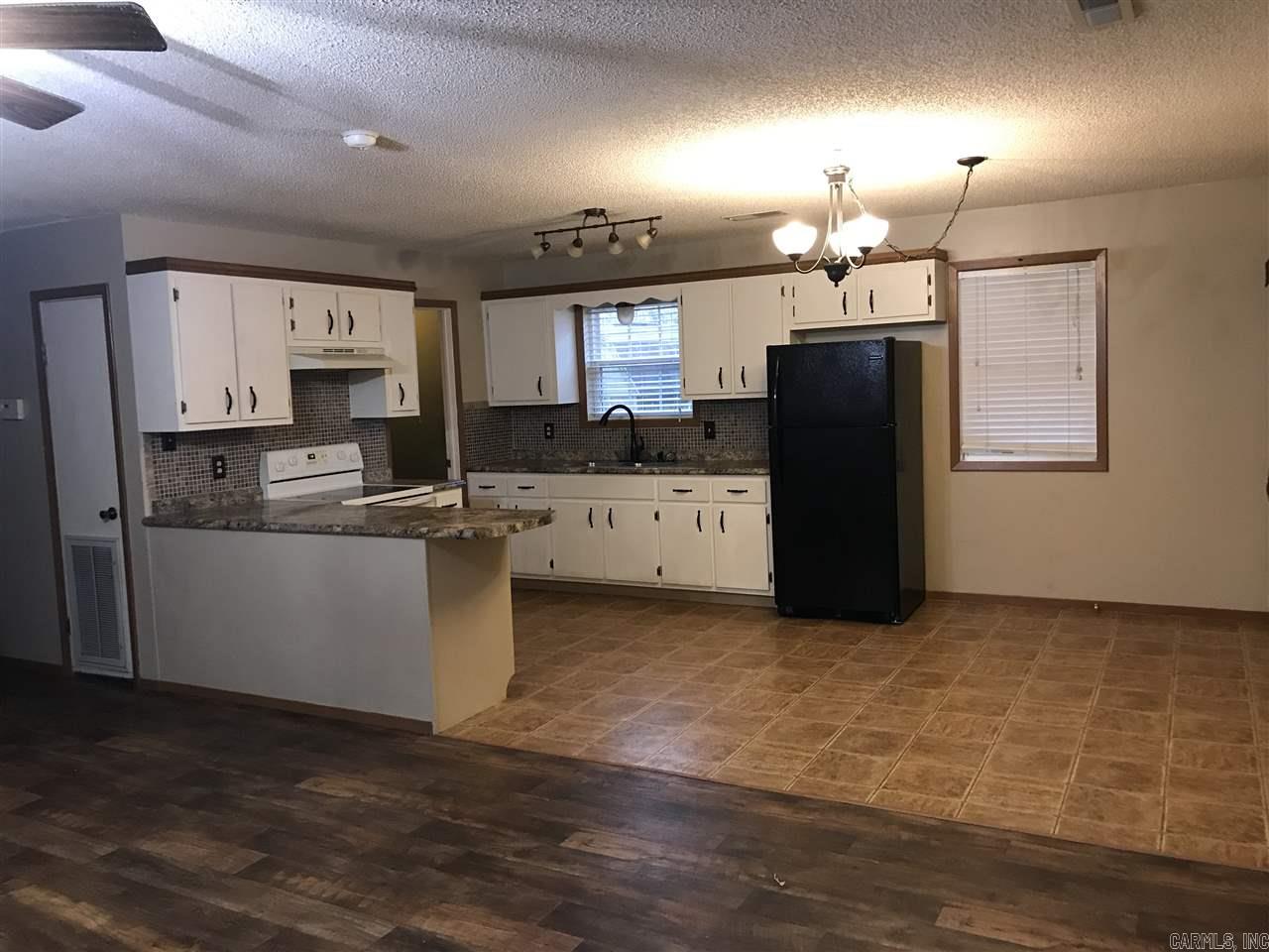 Cross Creek - Residential Lease