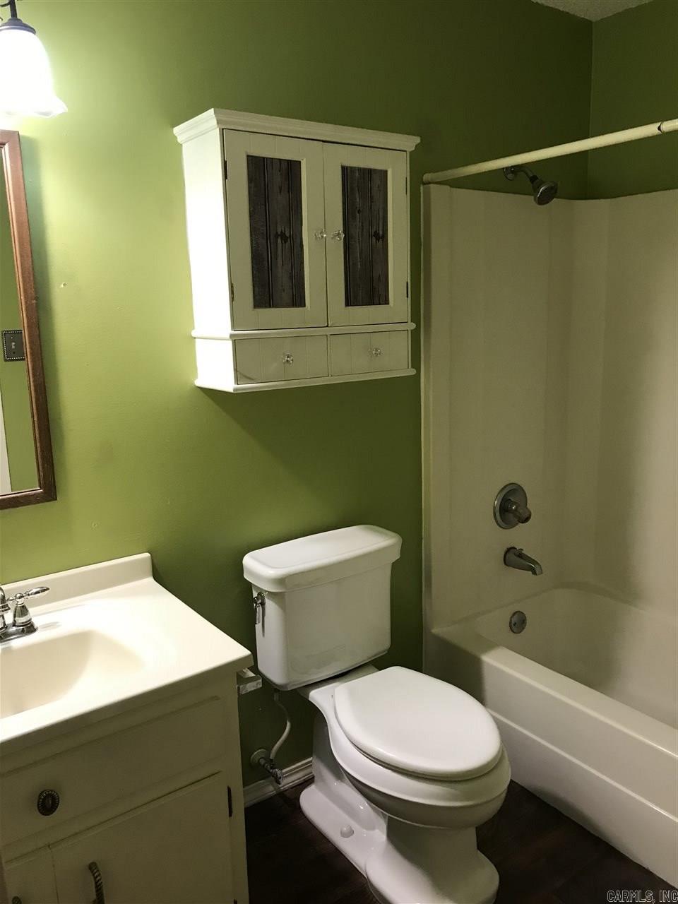 Cross Creek - Residential Lease